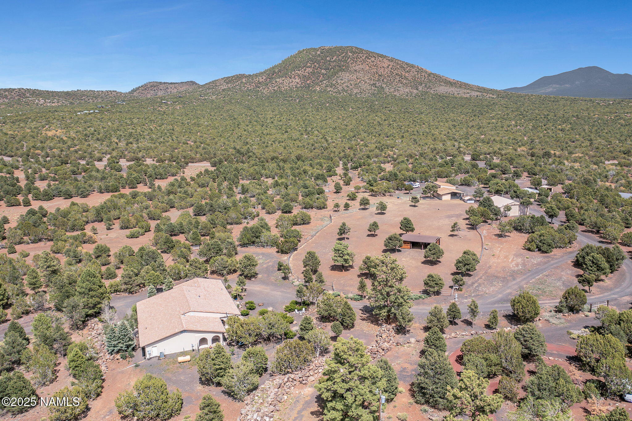 Williams, Arizona, 86046, United States, 3 Bedrooms Bedrooms, ,4 BathroomsBathrooms,Residential,Active,1871833