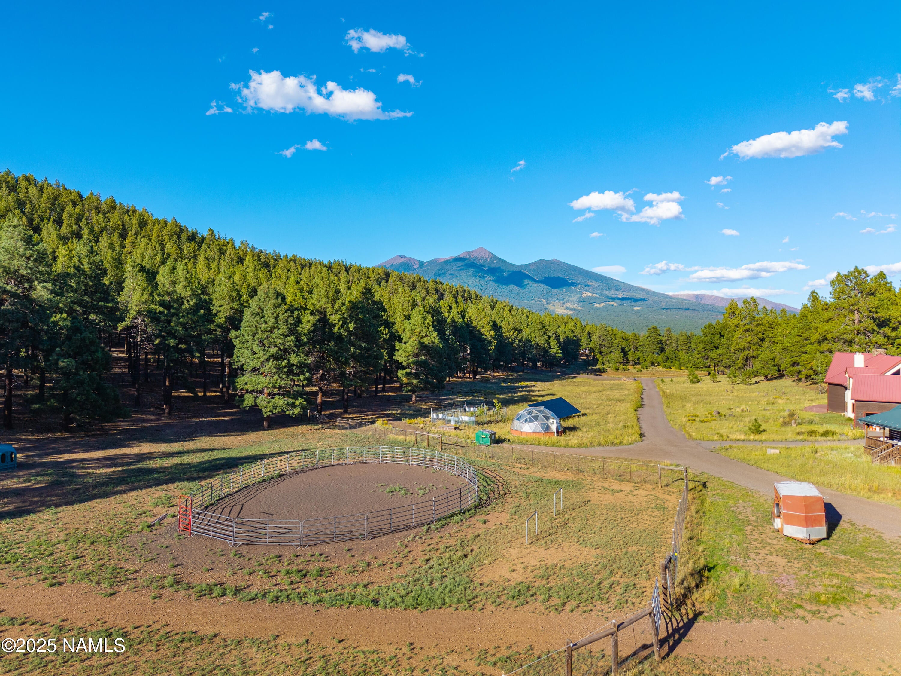 Flagstaff, Arizona, 86001, United States, 5 Bedrooms Bedrooms, ,5 BathroomsBathrooms,Residential,Active,1945089