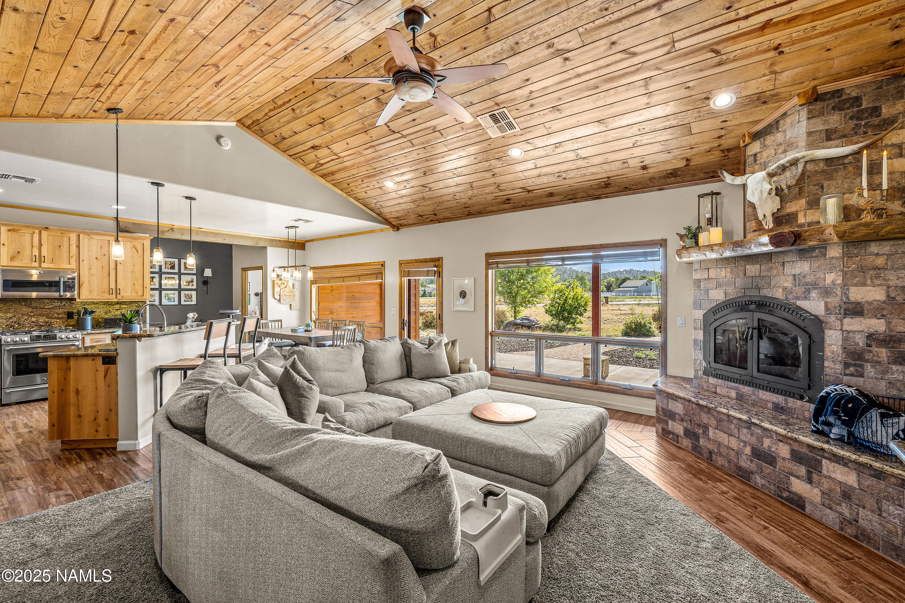 Flagstaff, Arizona, 86004, United States, 4 Bedrooms Bedrooms, ,3 BathroomsBathrooms,Residential,Active,1868120