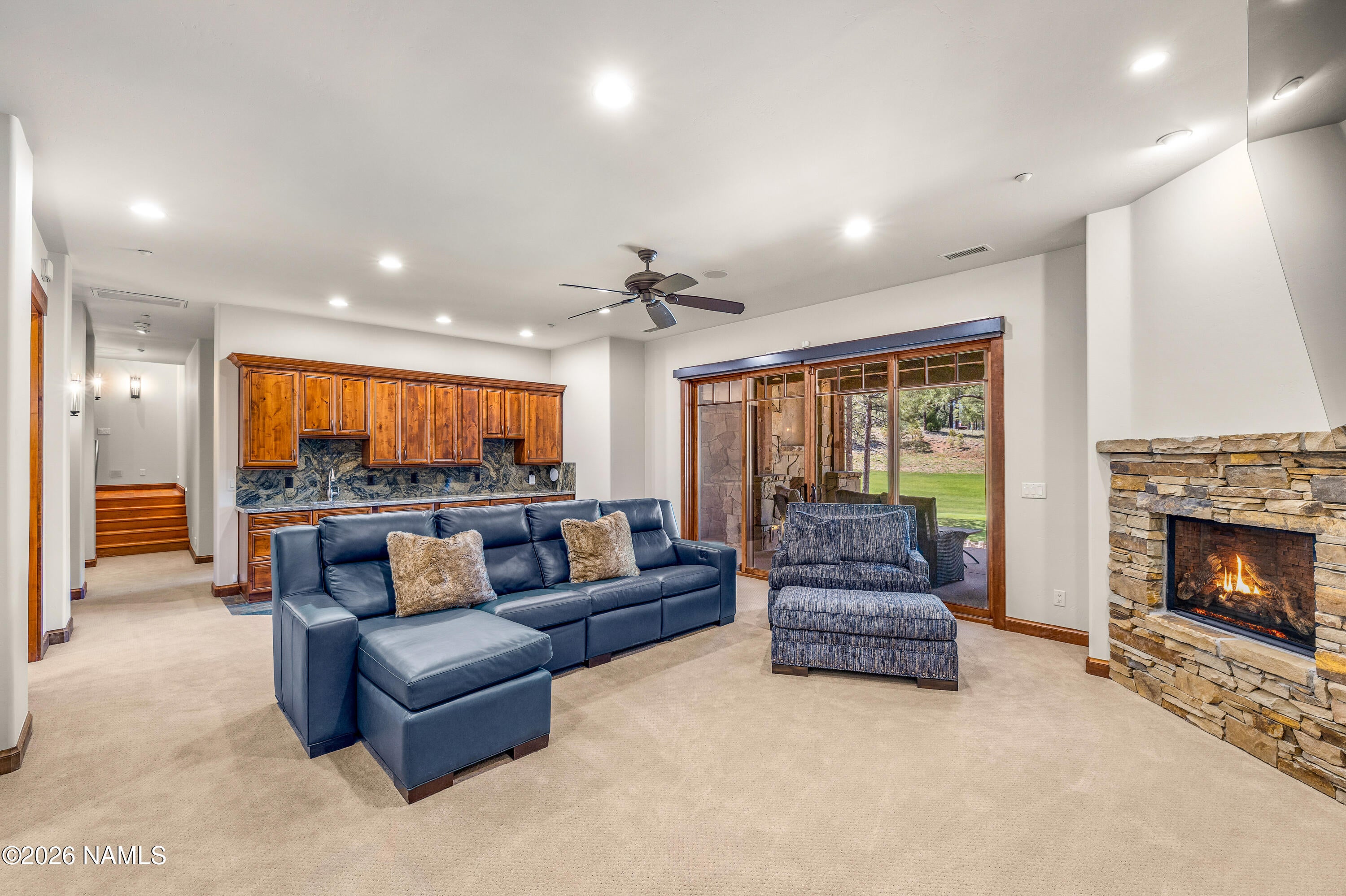 Flagstaff, Arizona, 86005, United States, 5 Bedrooms Bedrooms, ,6 BathroomsBathrooms,Residential,Active,2042667