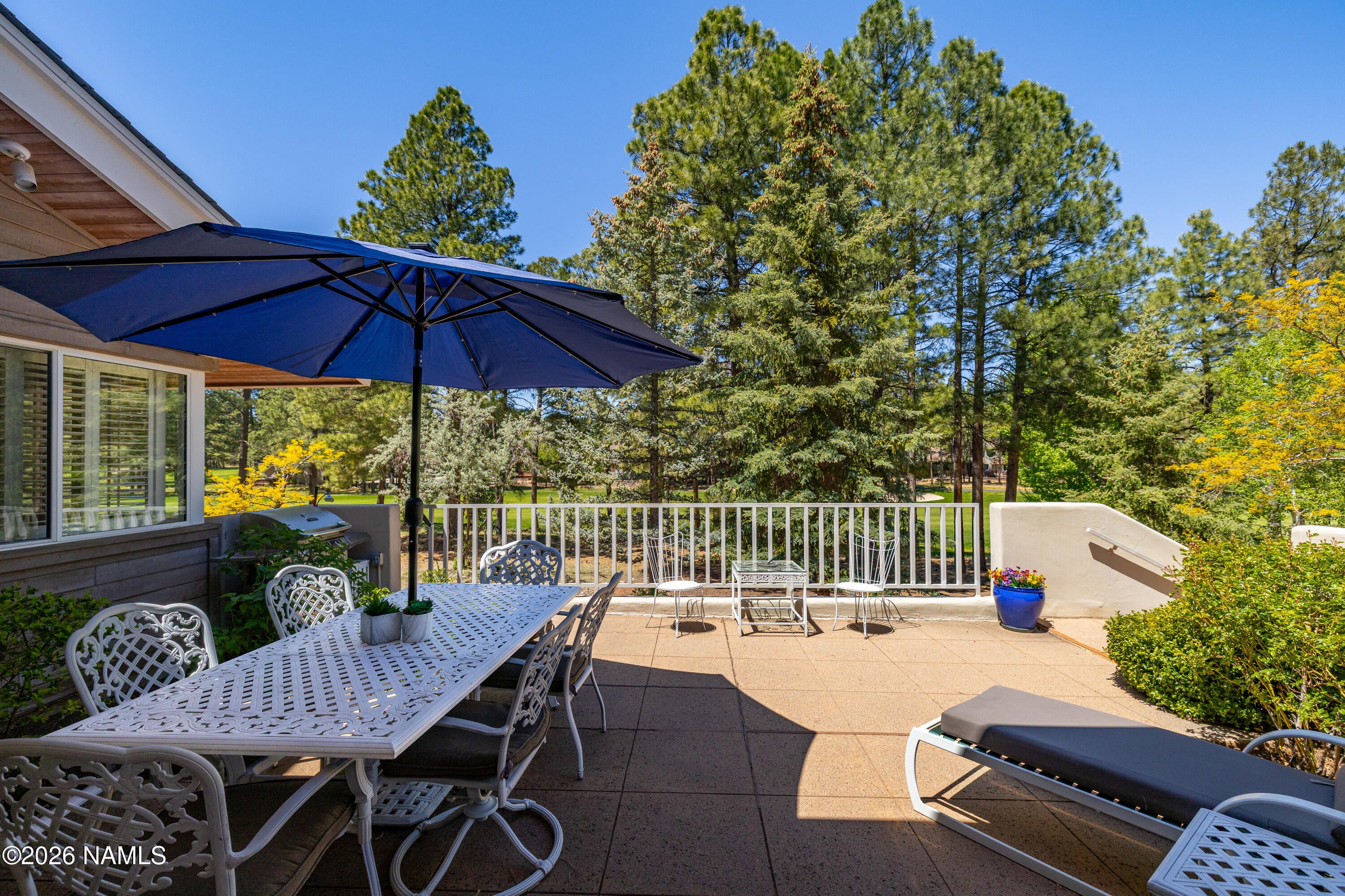 Flagstaff, Arizona, 86004, United States, 3 Bedrooms Bedrooms, ,3 BathroomsBathrooms,Residential,Active,2045391