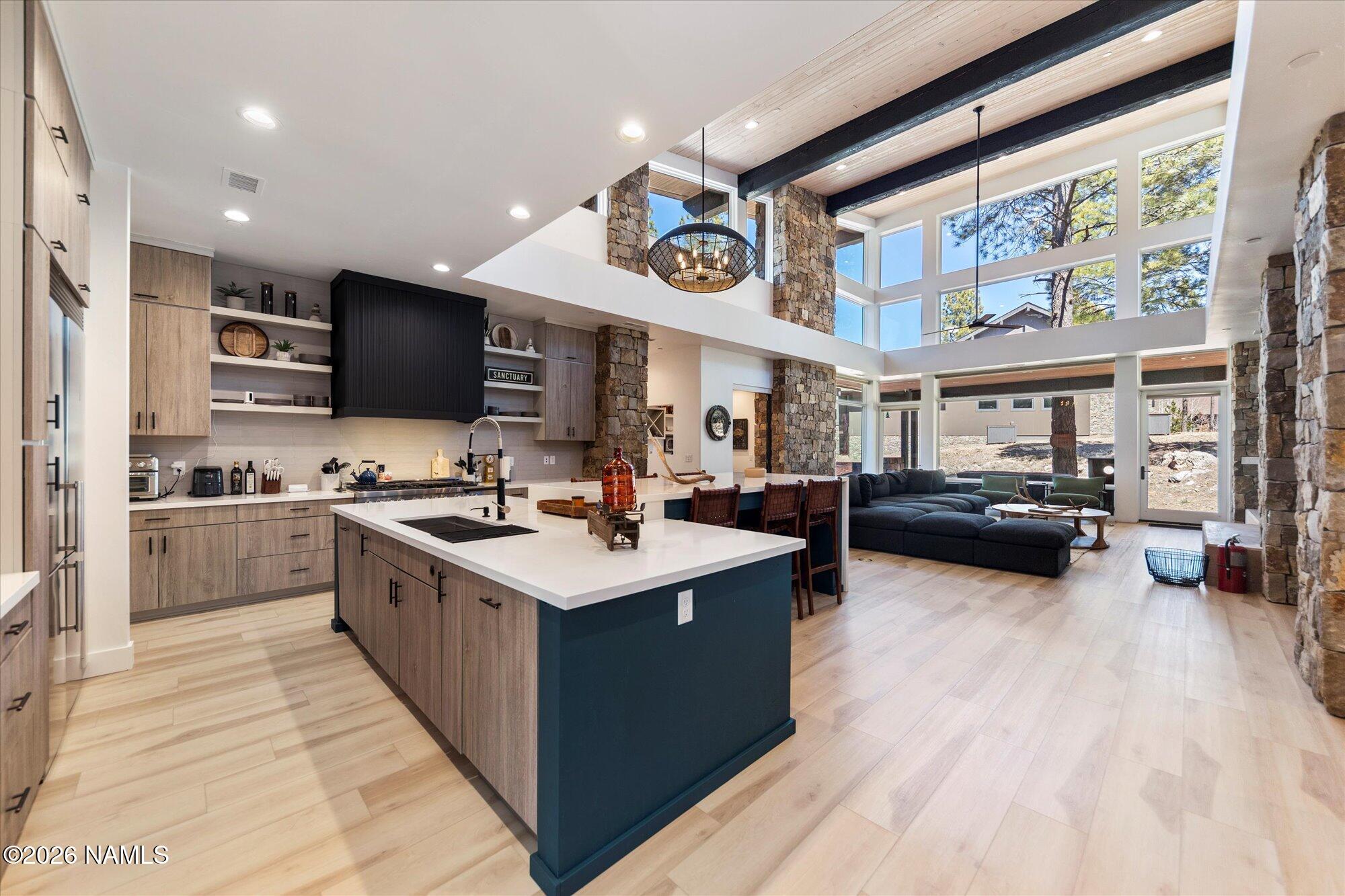 Flagstaff, Arizona, 86005, United States, 4 Bedrooms Bedrooms, ,4 BathroomsBathrooms,Residential,Active,2006845