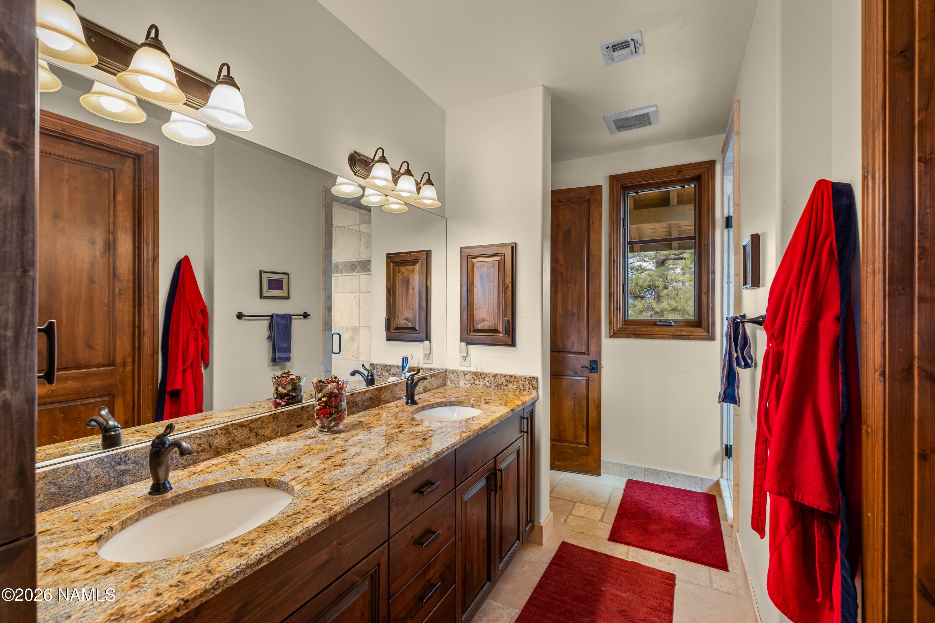 Flagstaff, Arizona, 86005, United States, 3 Bedrooms Bedrooms, ,3 BathroomsBathrooms,Residential,Active,2009866