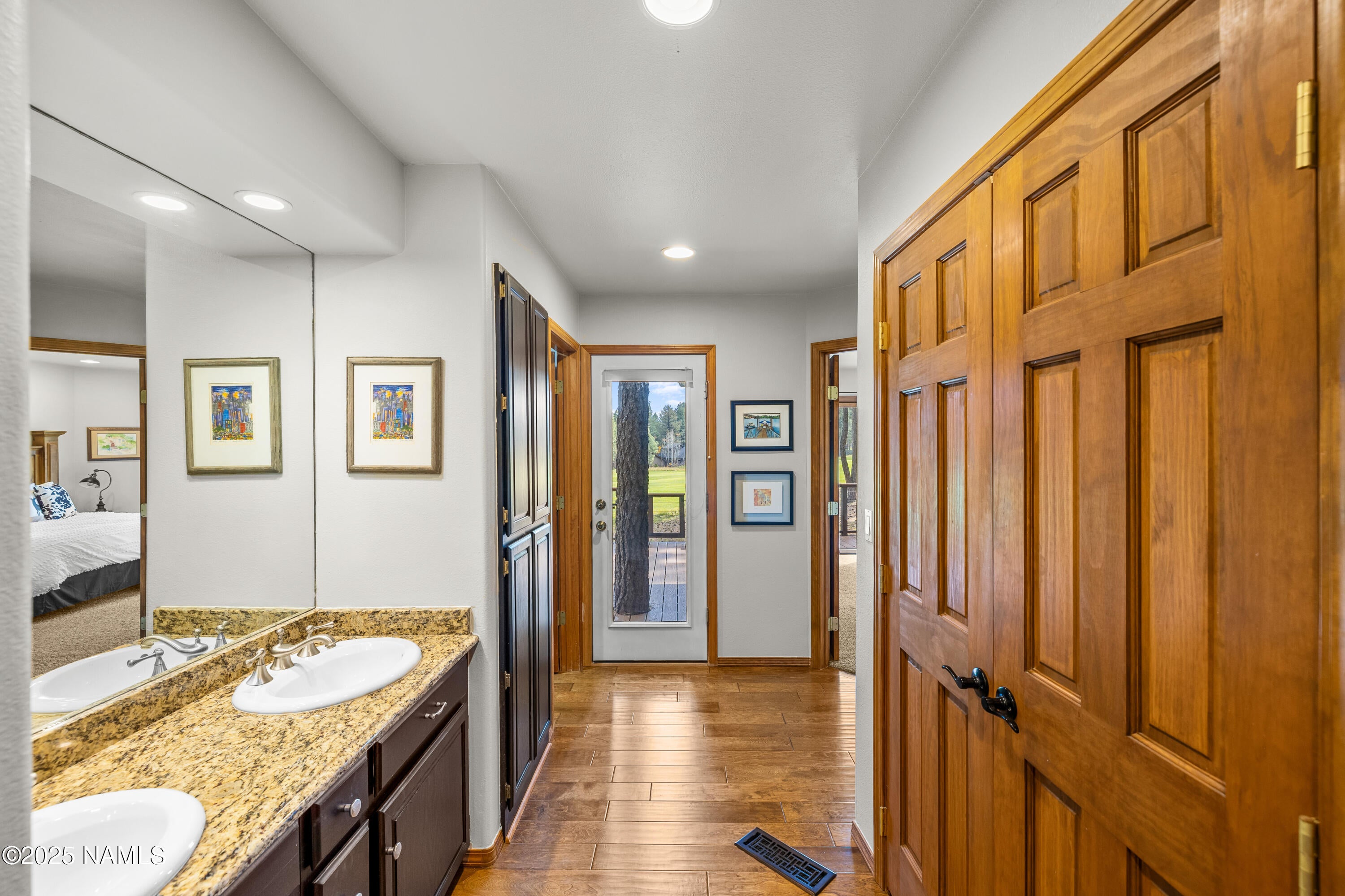 Flagstaff, Arizona, 86005, United States, 4 Bedrooms Bedrooms, ,4 BathroomsBathrooms,Residential,Active,1995263