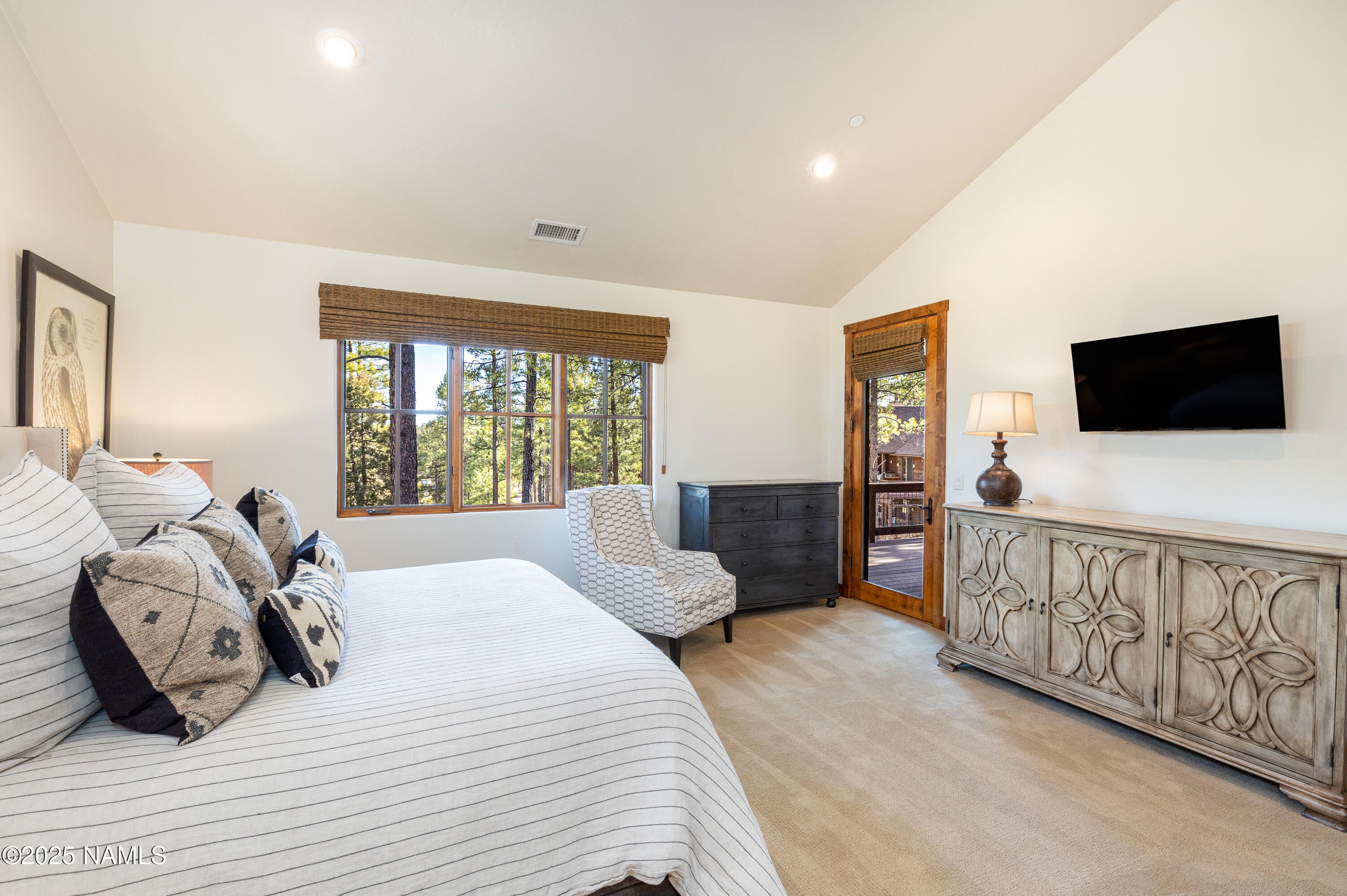 2649 S Bluebird Ct, Flagstaff, AZ, 86005, USA, 4 Bedrooms Bedrooms, ,5 BathroomsBathrooms,Residential,Active,2649 S Bluebird Ct,203052