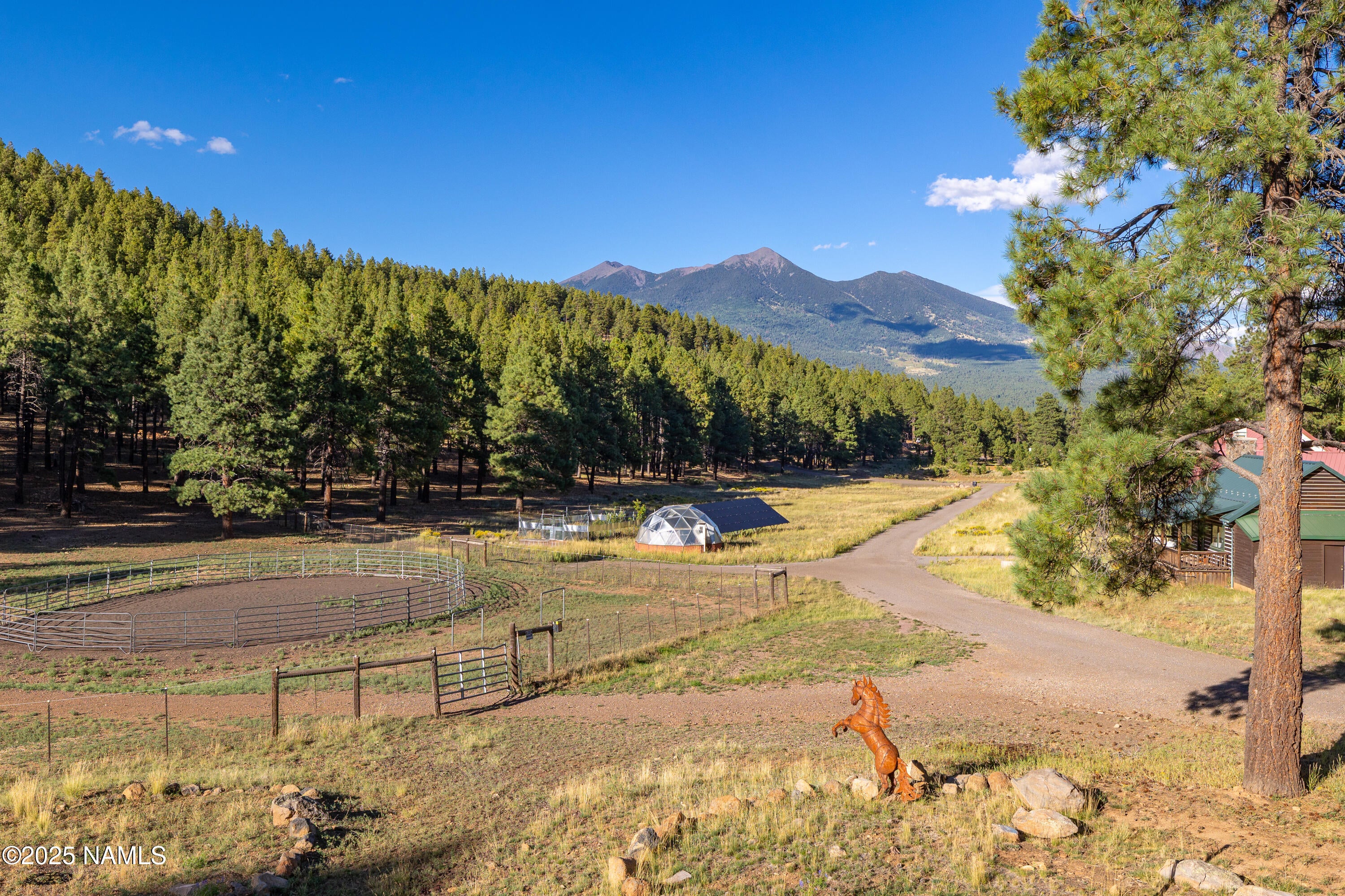 Flagstaff, Arizona, 86001, United States, 5 Bedrooms Bedrooms, ,5 BathroomsBathrooms,Residential,Active,1945089