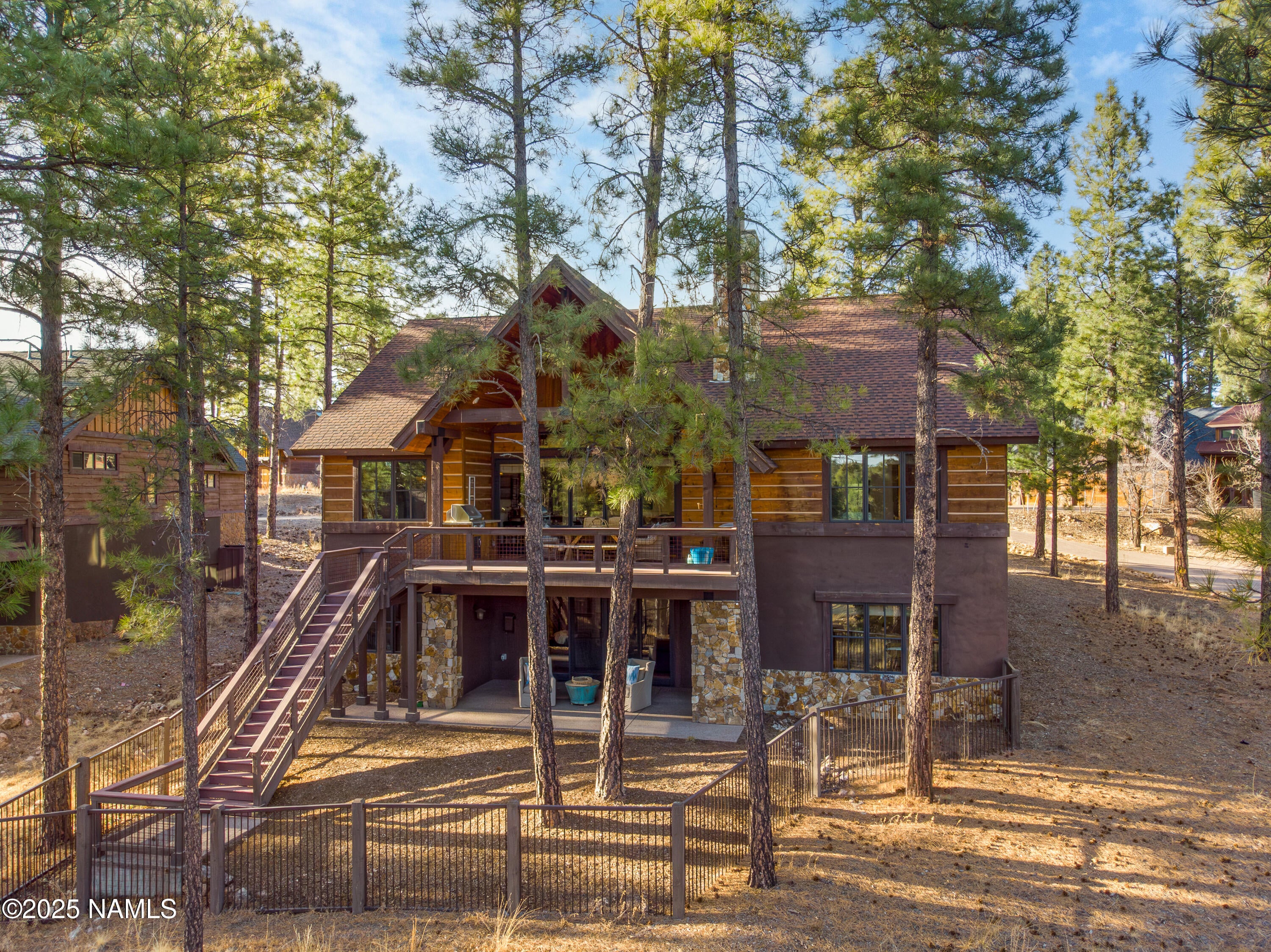 Flagstaff, Arizona, 86005, United States, 4 Bedrooms Bedrooms, ,5 BathroomsBathrooms,Residential,Active,2009844
