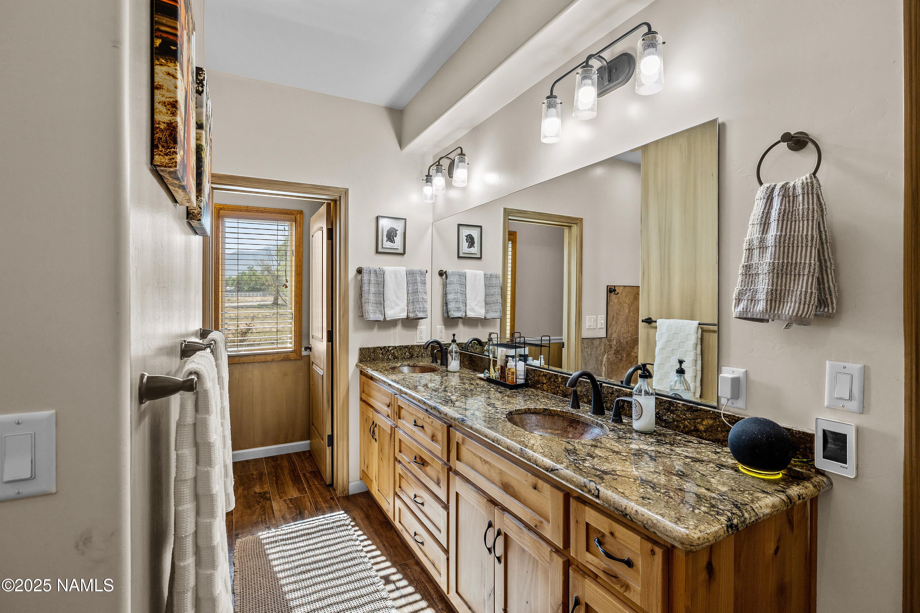 Flagstaff, Arizona, 86004, United States, 4 Bedrooms Bedrooms, ,3 BathroomsBathrooms,Residential,Active,1868120