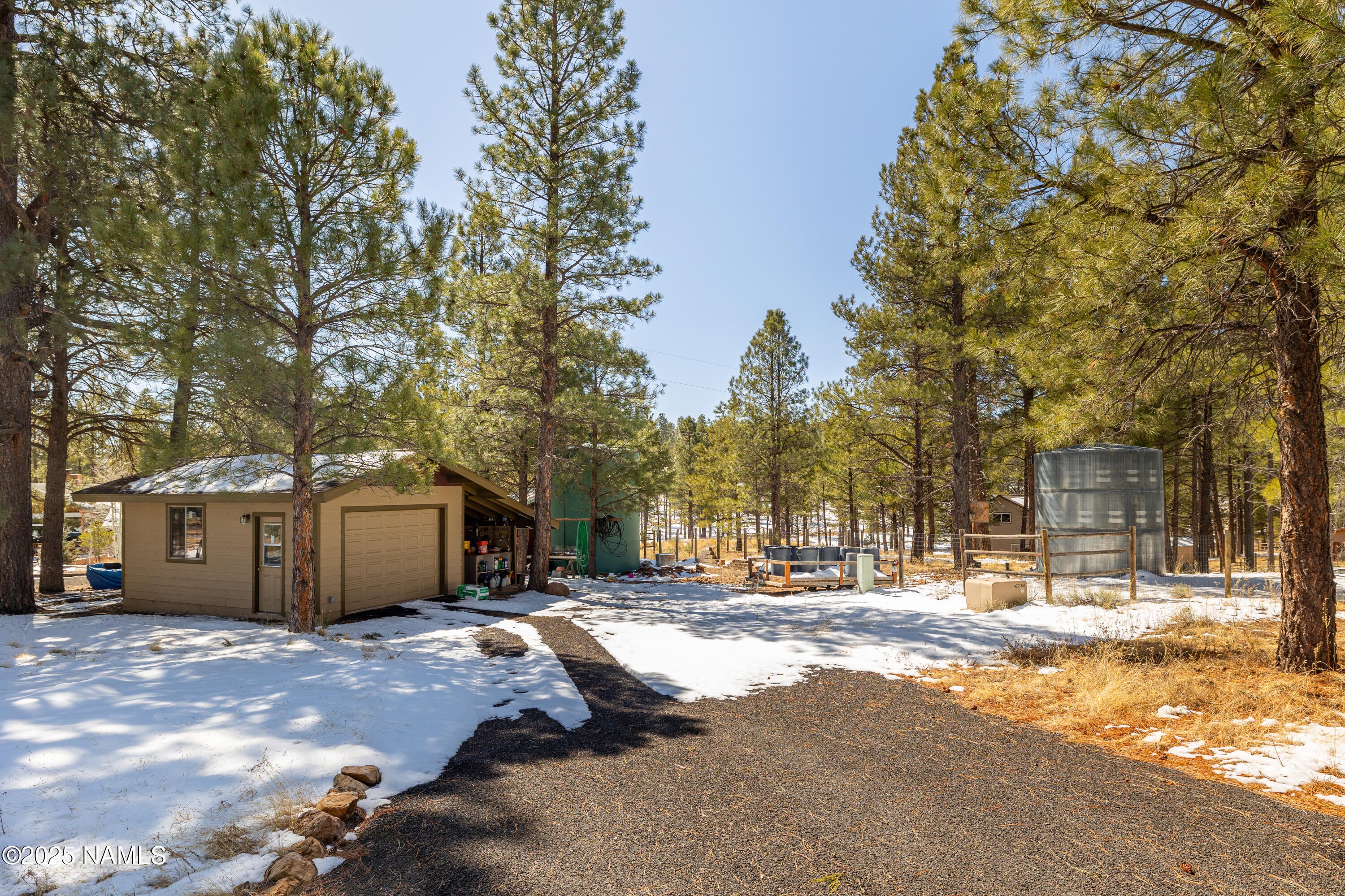 Flagstaff, Arizona, 86005, United States, ,5 BathroomsBathrooms,Residential,Active,1756410