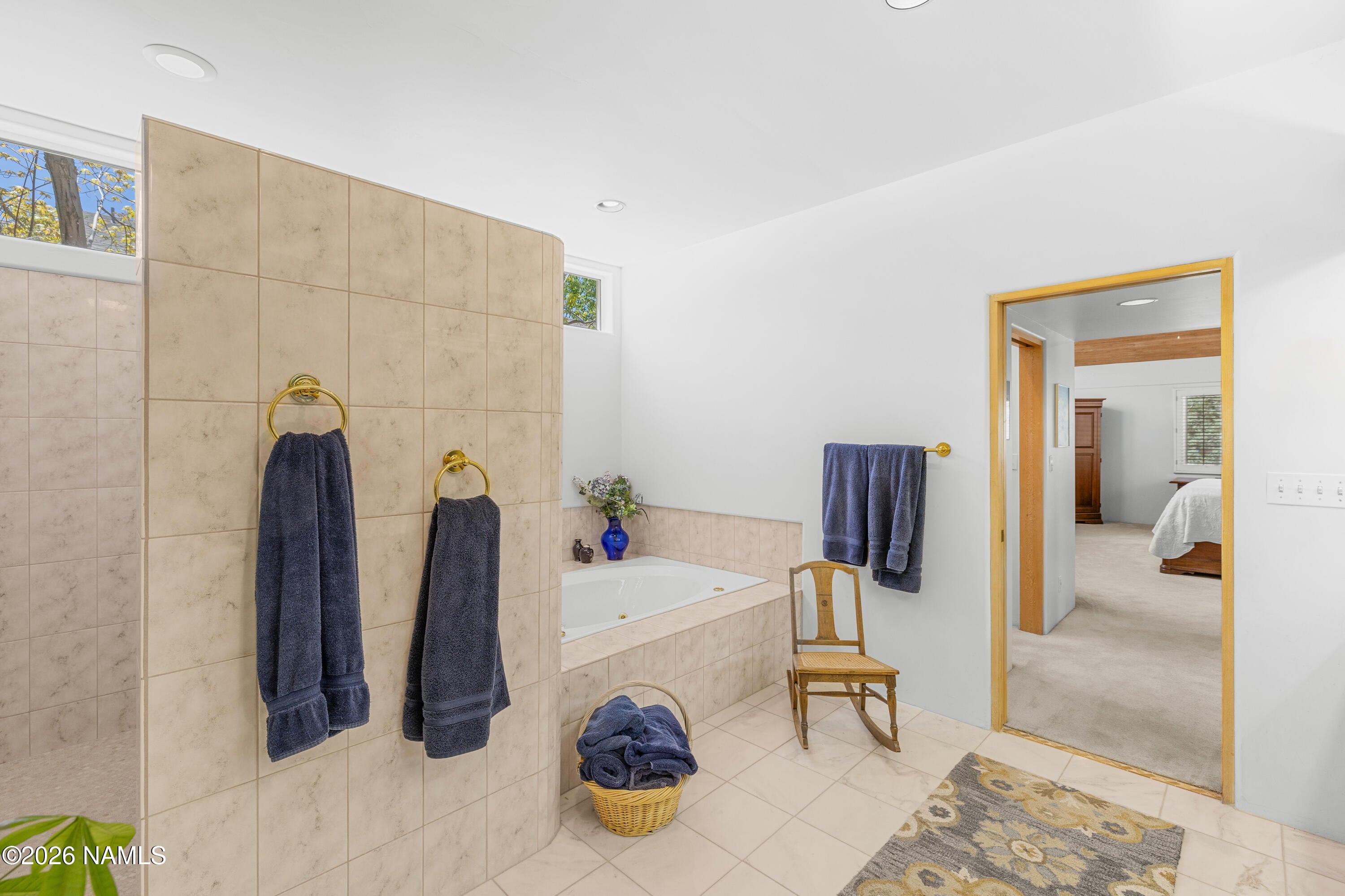 Flagstaff, Arizona, 86004, United States, 3 Bedrooms Bedrooms, ,3 BathroomsBathrooms,Residential,Active,2045391