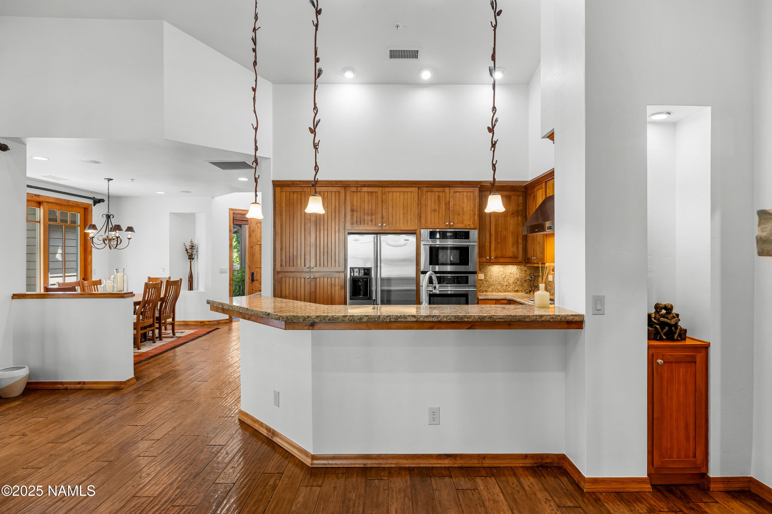 Flagstaff, Arizona, 86005, United States, 3 Bedrooms Bedrooms, ,3 BathroomsBathrooms,Residential,Active,1922673