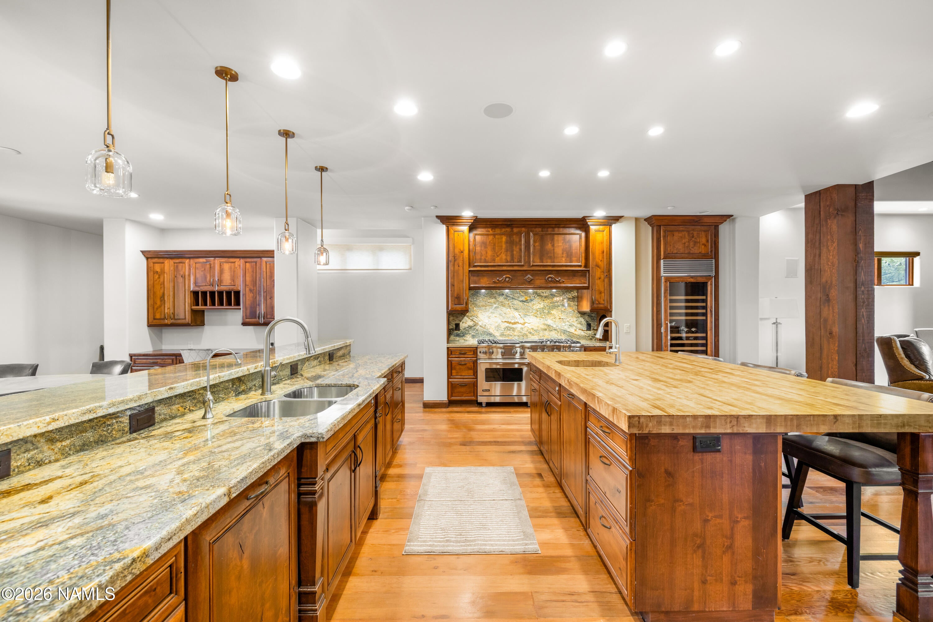 Flagstaff, Arizona, 86005, United States, 5 Bedrooms Bedrooms, ,6 BathroomsBathrooms,Residential,Active,2042667