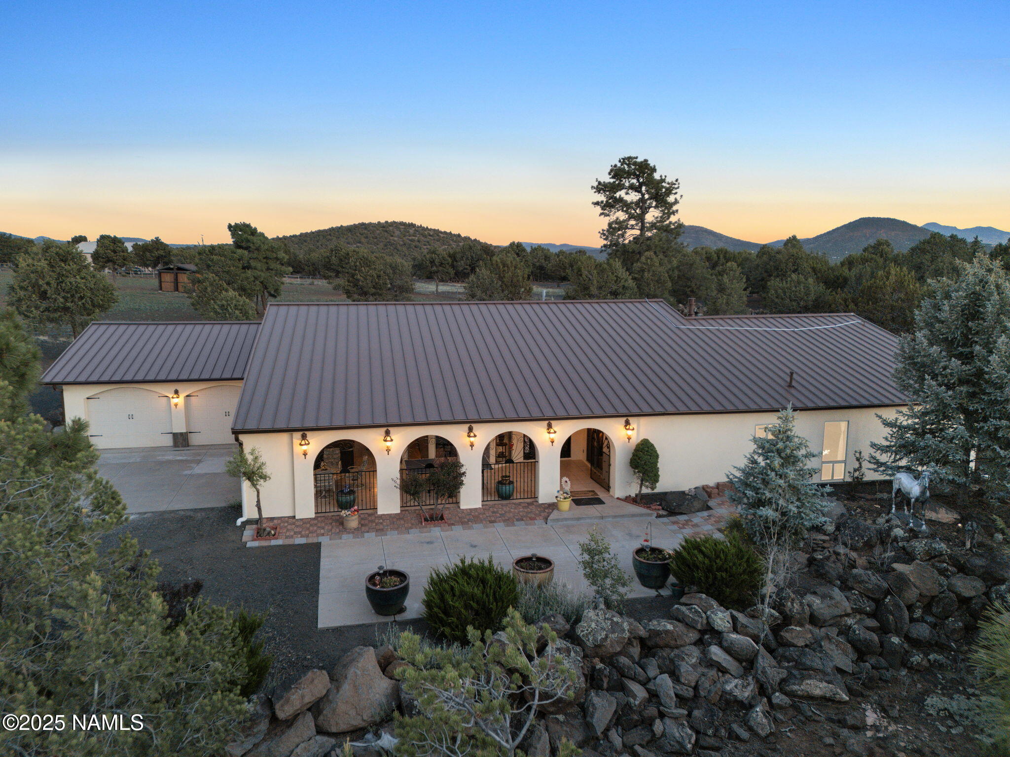 Williams, Arizona, 86046, United States, 3 Bedrooms Bedrooms, ,4 BathroomsBathrooms,Residential,Active,1871833