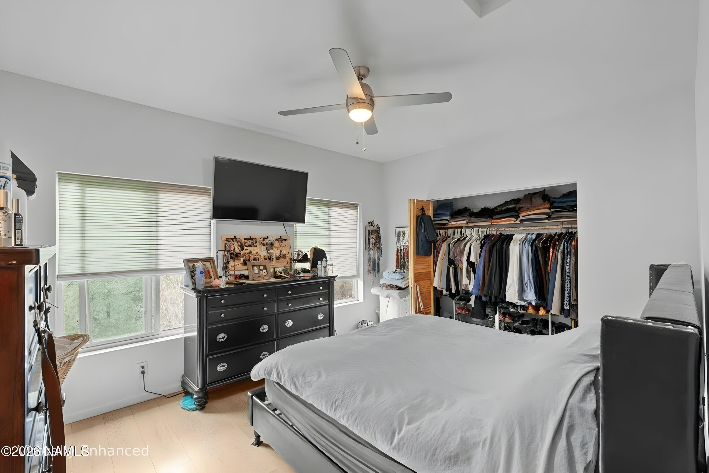 Flagstaff, Arizona, 86001, United States, 4 Bedrooms Bedrooms, ,4 BathroomsBathrooms,Residential,Active,2018185