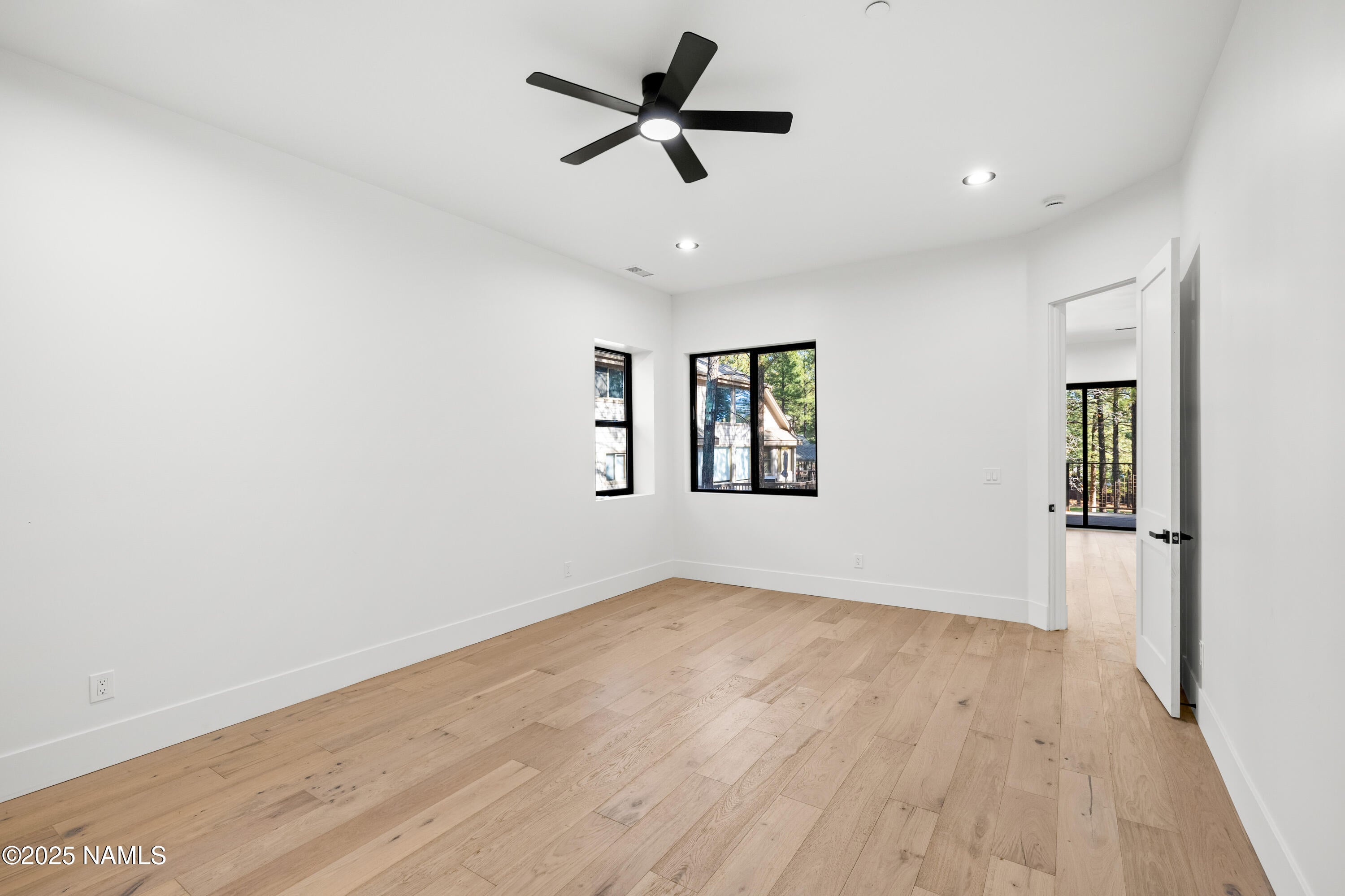 Flagstaff, Arizona, 86005, United States, 4 Bedrooms Bedrooms, ,4 BathroomsBathrooms,Residential,Active,1922481