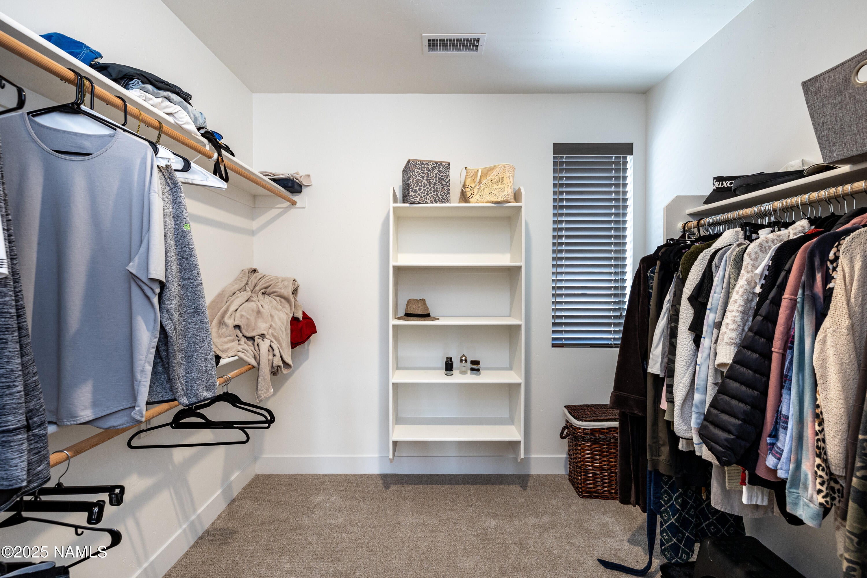 Flagstaff, Arizona, 86005, United States, 5 Bedrooms Bedrooms, ,4 BathroomsBathrooms,Residential,Active,1959522