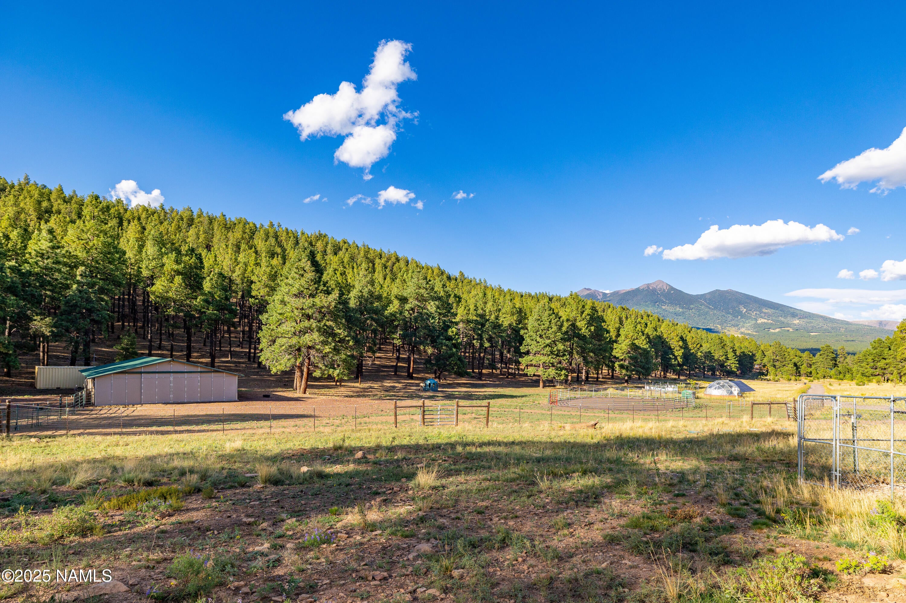 Flagstaff, Arizona, 86001, United States, 5 Bedrooms Bedrooms, ,5 BathroomsBathrooms,Residential,Active,1945089
