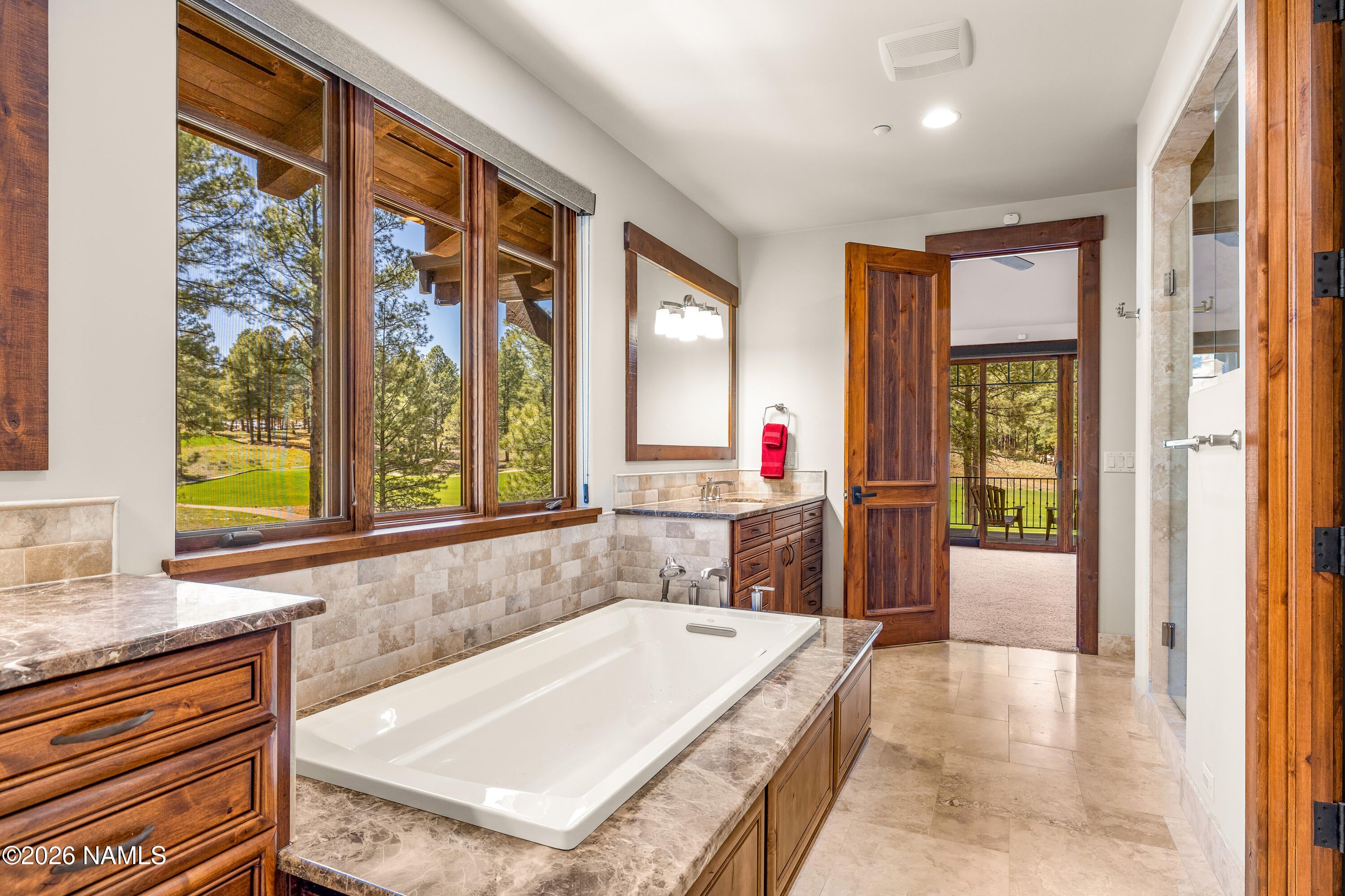 Flagstaff, Arizona, 86005, United States, 5 Bedrooms Bedrooms, ,6 BathroomsBathrooms,Residential,Active,2042667