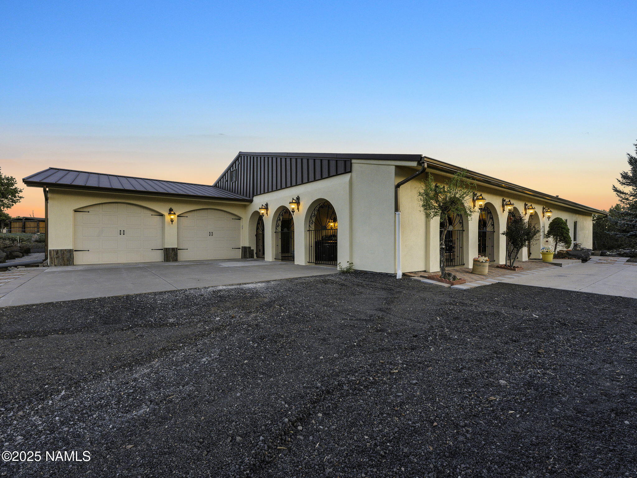 Williams, Arizona, 86046, United States, 3 Bedrooms Bedrooms, ,4 BathroomsBathrooms,Residential,Active,1871833