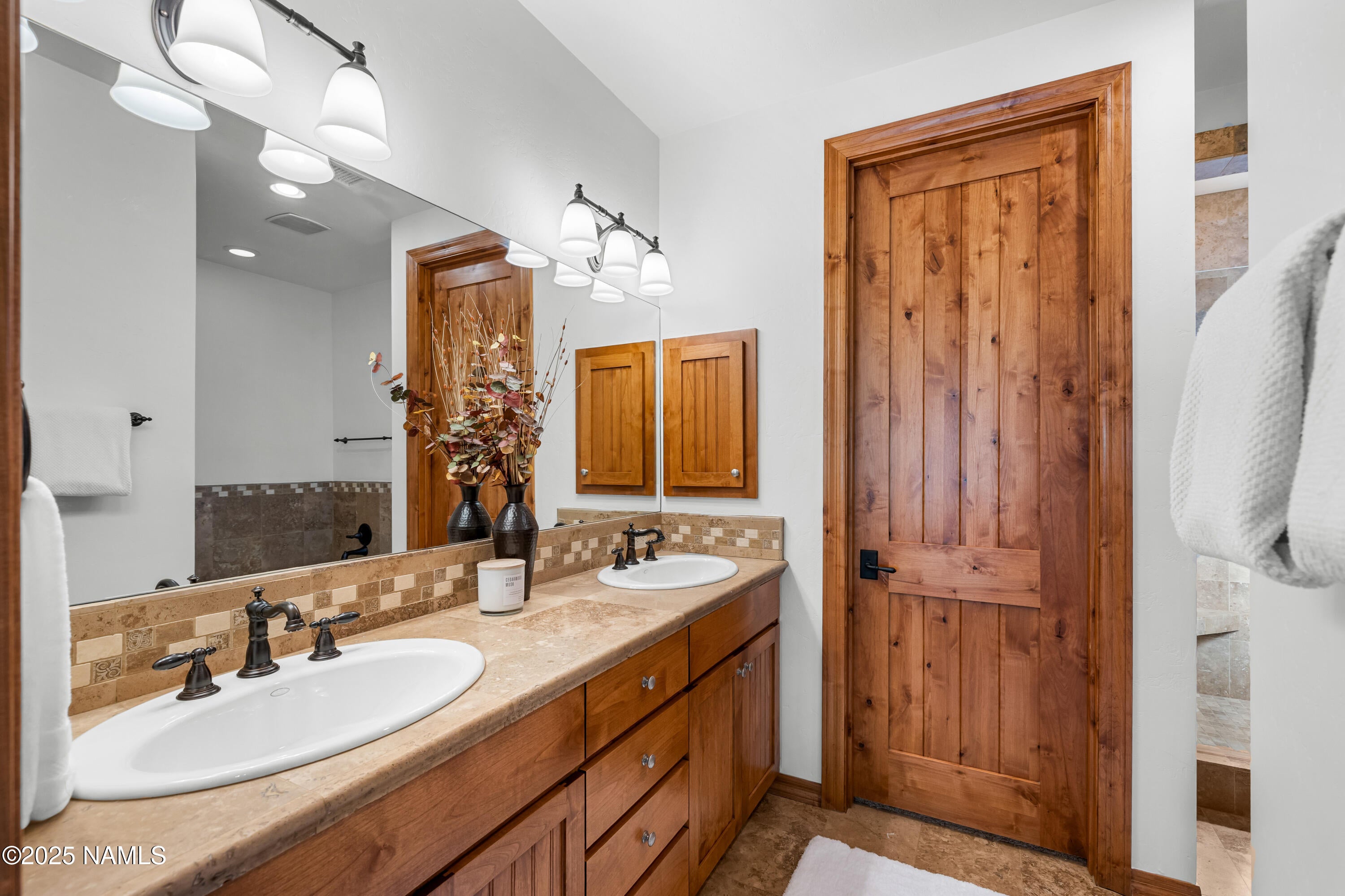 Flagstaff, Arizona, 86005, United States, 3 Bedrooms Bedrooms, ,3 BathroomsBathrooms,Residential,Active,1922673