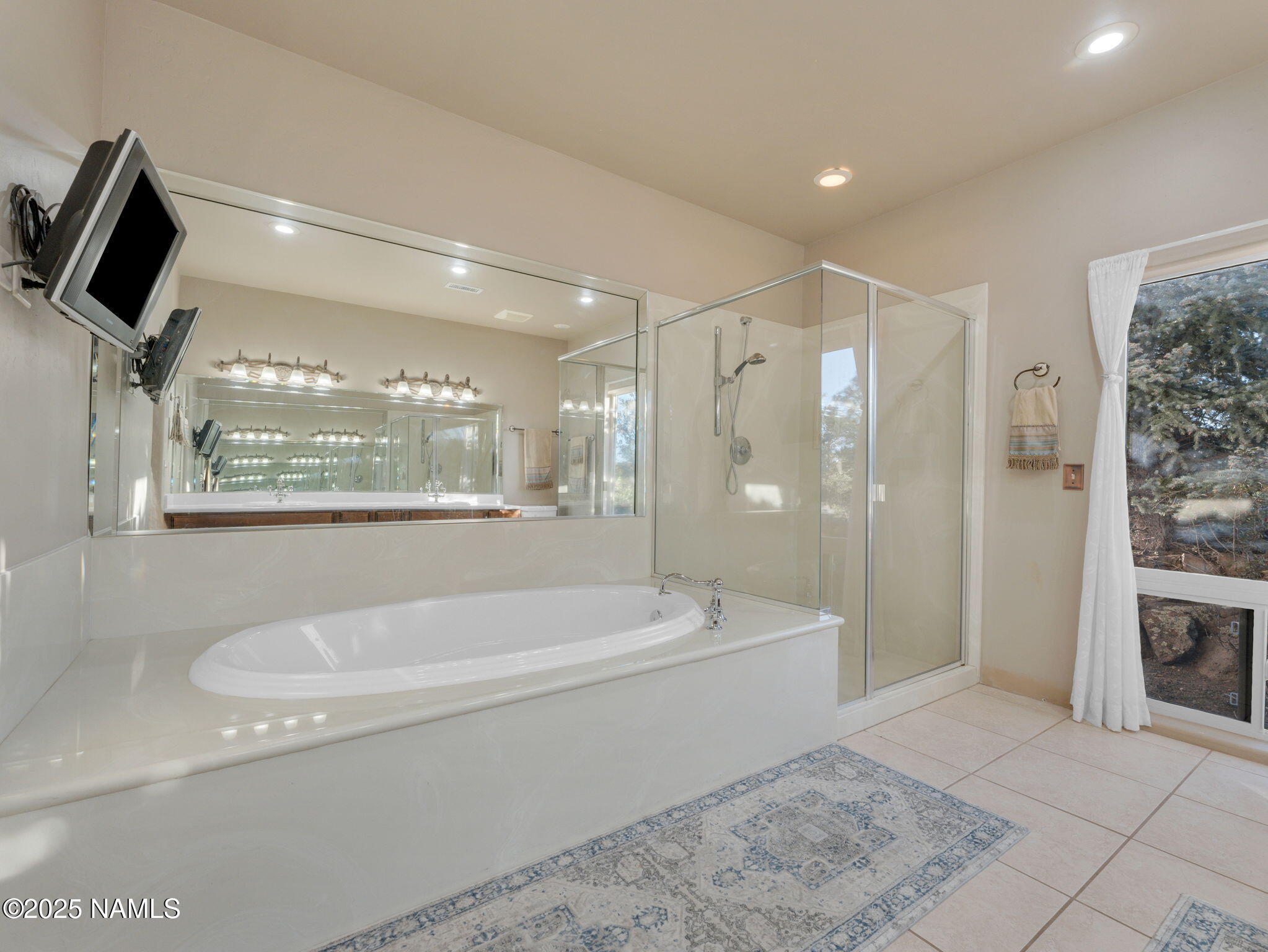 Williams, Arizona, 86046, United States, 3 Bedrooms Bedrooms, ,4 BathroomsBathrooms,Residential,Active,1871833