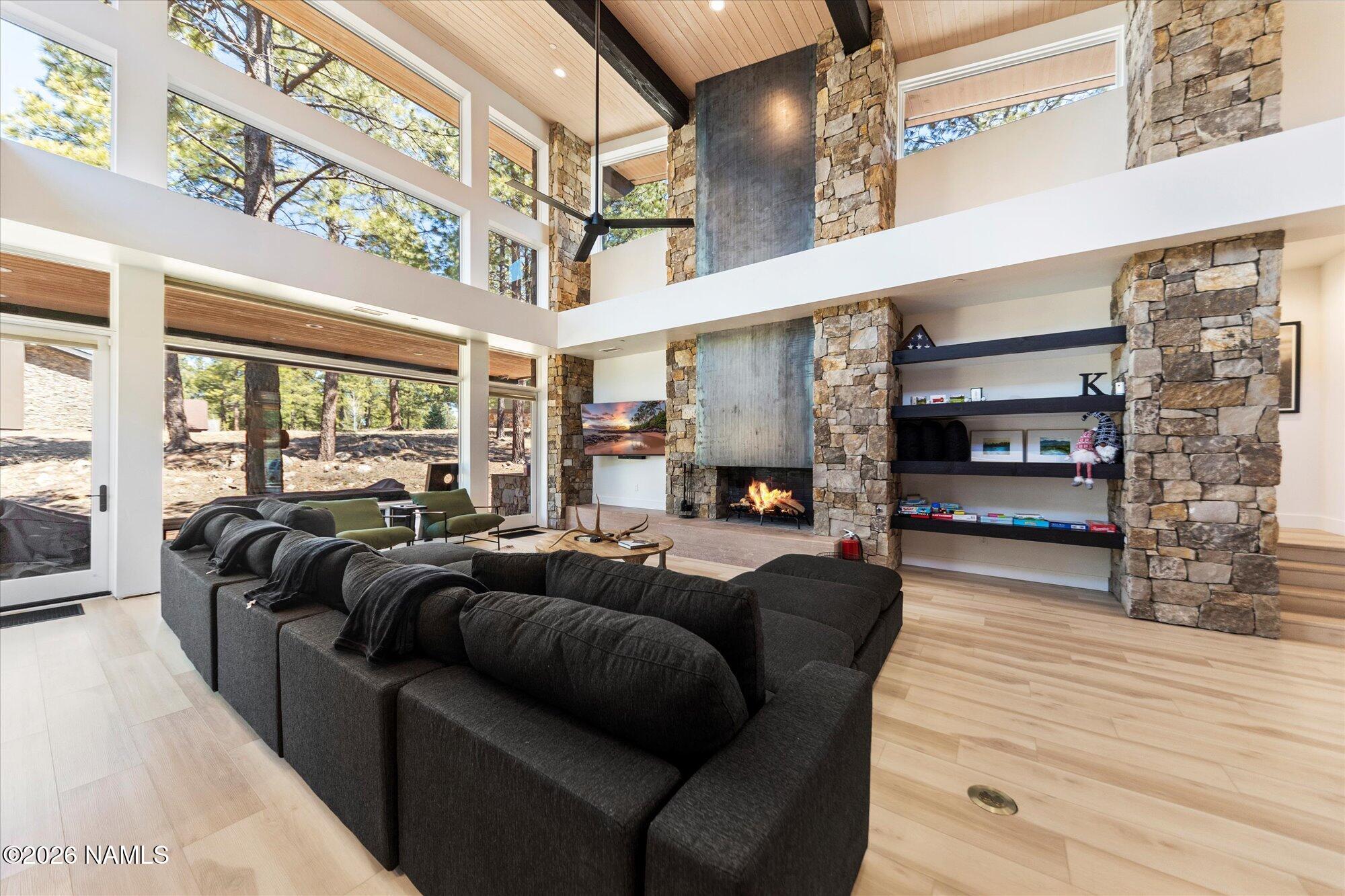 Flagstaff, Arizona, 86005, United States, 4 Bedrooms Bedrooms, ,4 BathroomsBathrooms,Residential,Active,2006845