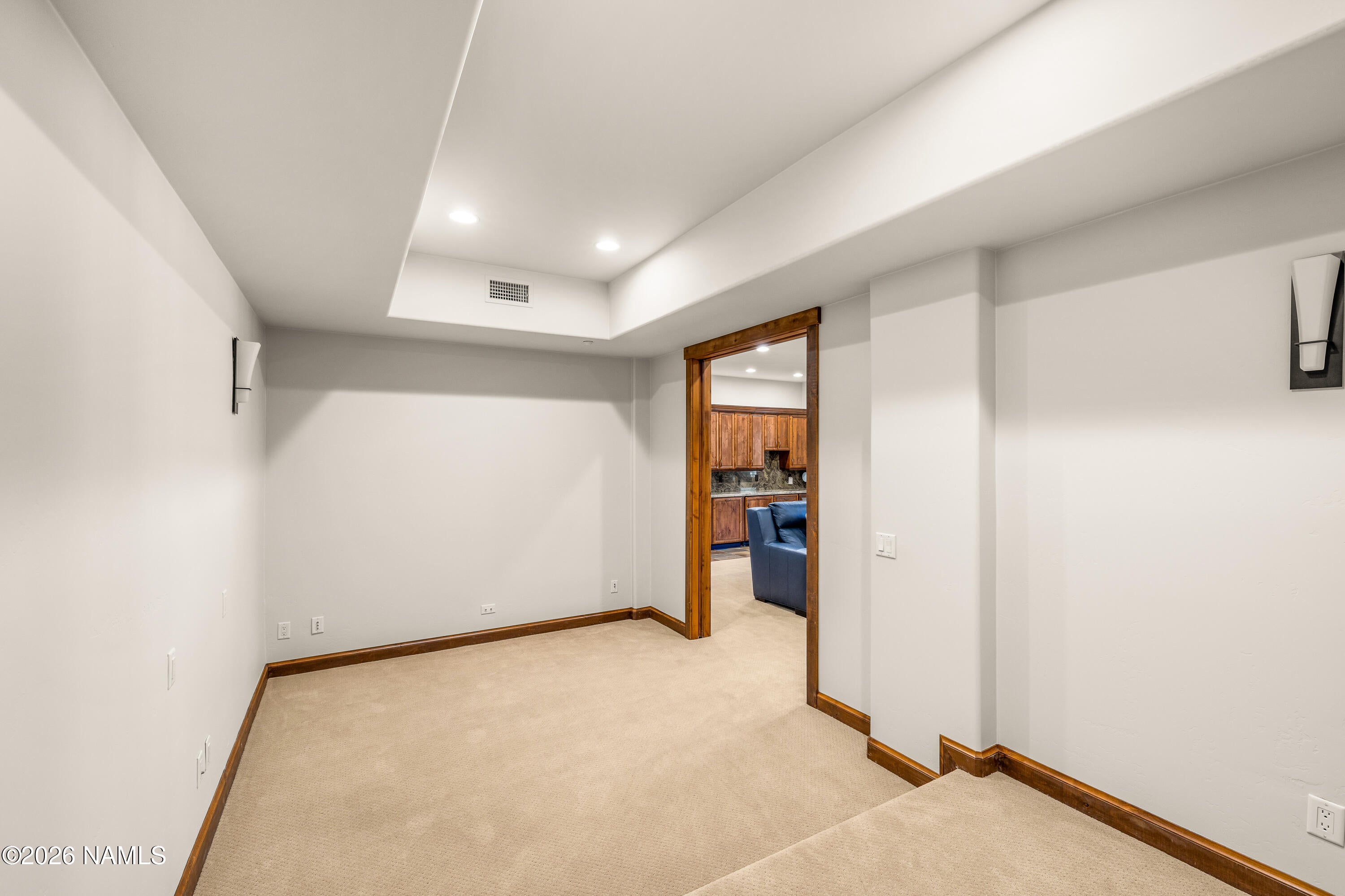 Flagstaff, Arizona, 86005, United States, 5 Bedrooms Bedrooms, ,6 BathroomsBathrooms,Residential,Active,2042667