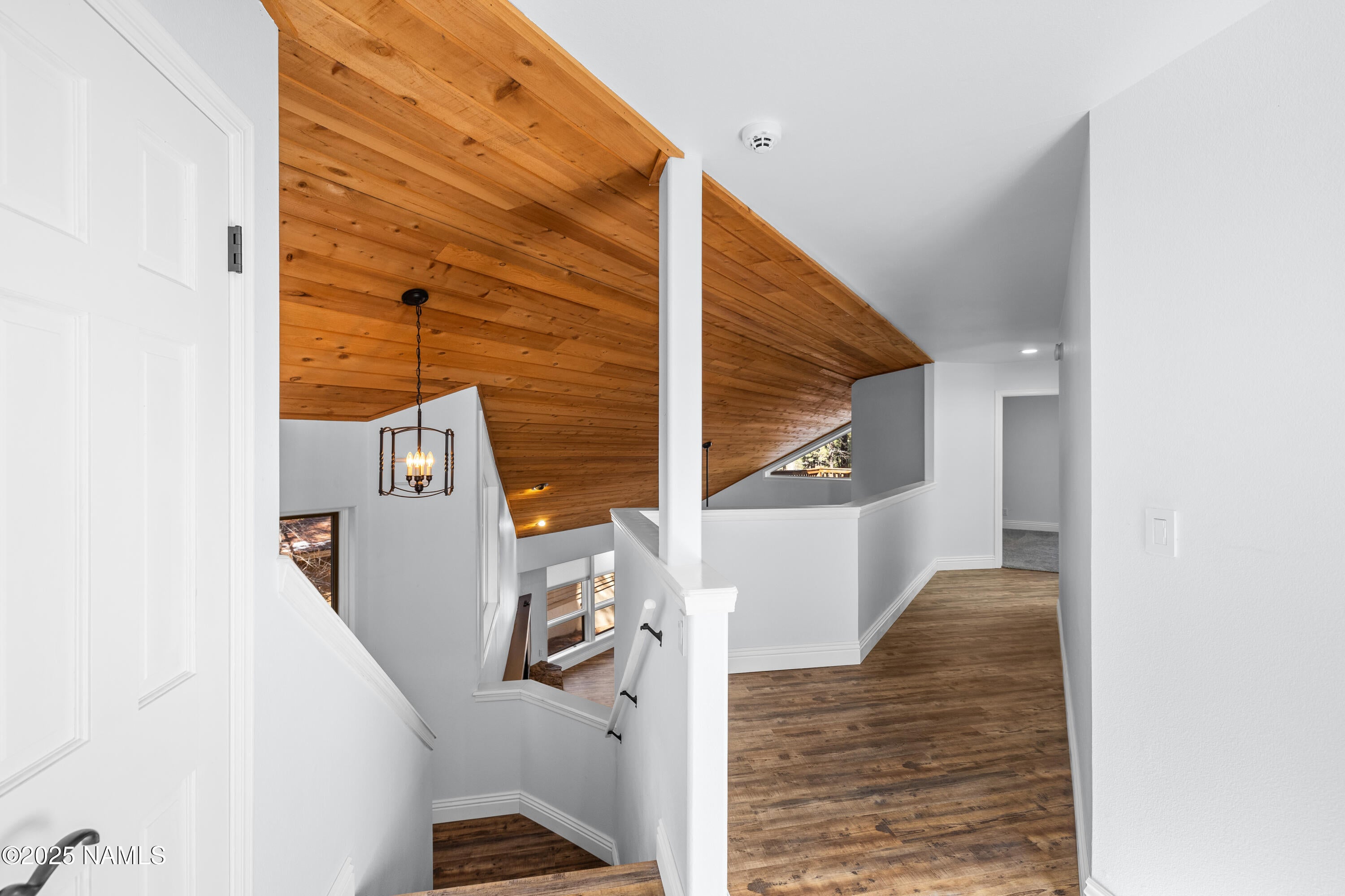 Flagstaff, Arizona, 86005, United States, 4 Bedrooms Bedrooms, ,4 BathroomsBathrooms,Residential,Active,1999173