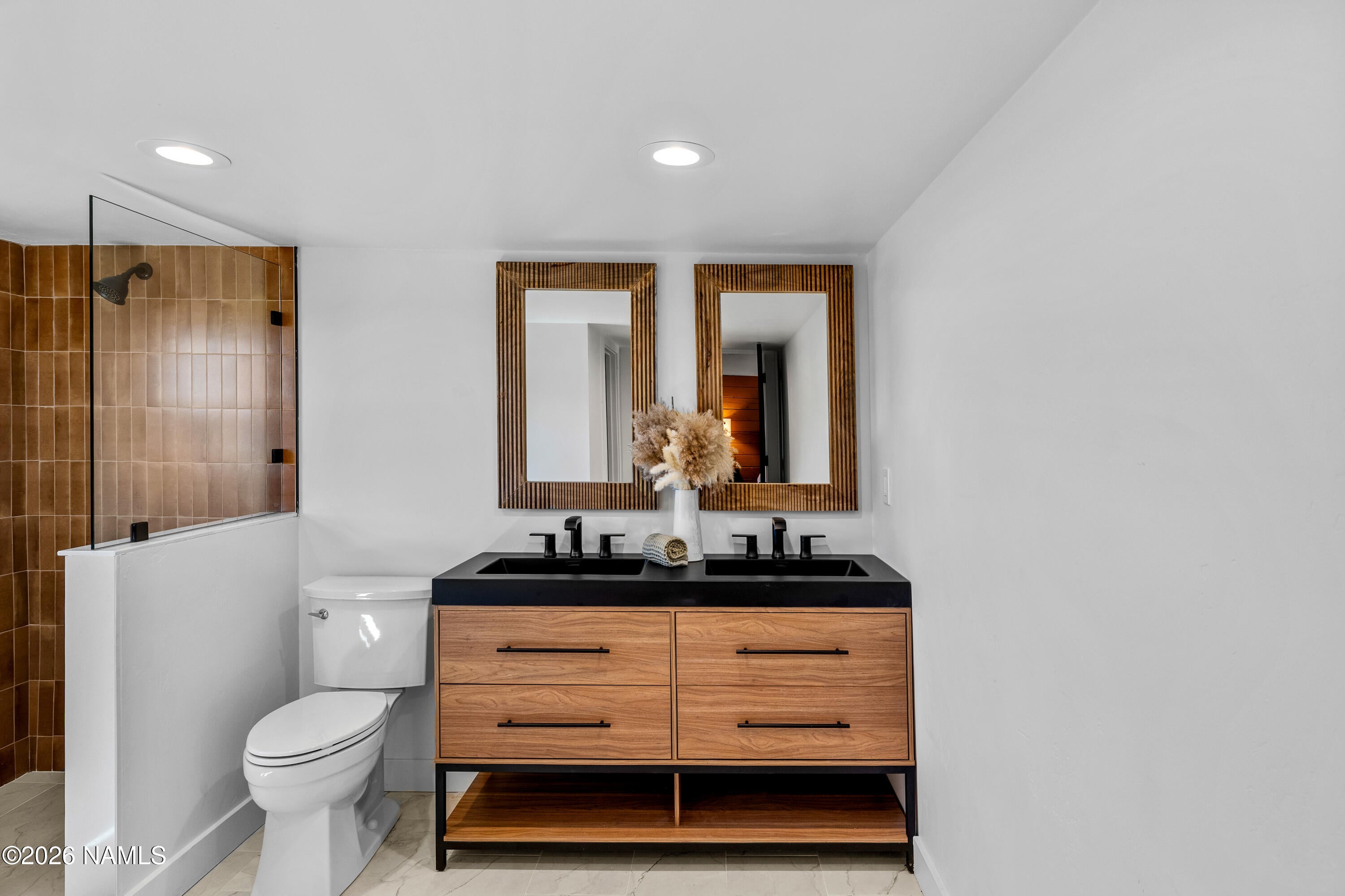 Flagstaff, Arizona, 86004, United States, 4 Bedrooms Bedrooms, ,4 BathroomsBathrooms,Residential,Active,2006907