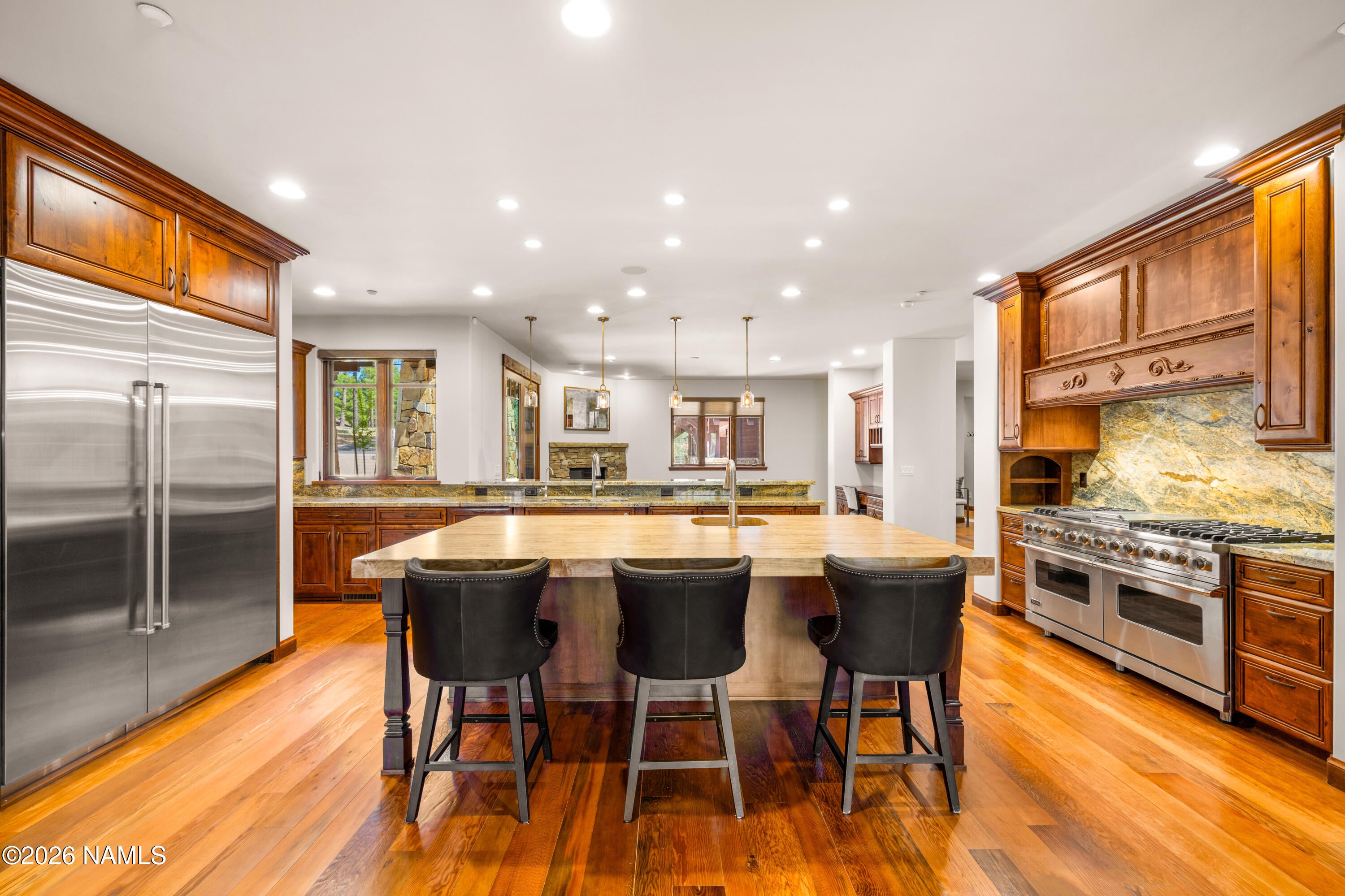 Flagstaff, Arizona, 86005, United States, 5 Bedrooms Bedrooms, ,6 BathroomsBathrooms,Residential,Active,2042667