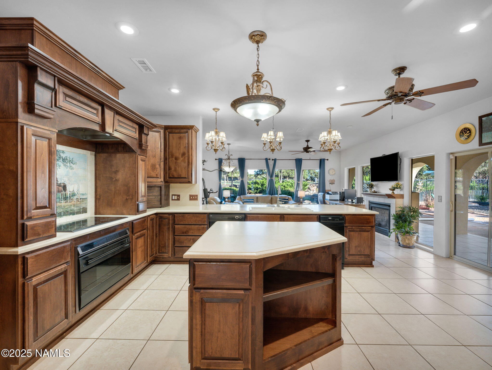 Williams, Arizona, 86046, United States, 3 Bedrooms Bedrooms, ,4 BathroomsBathrooms,Residential,Active,1871833