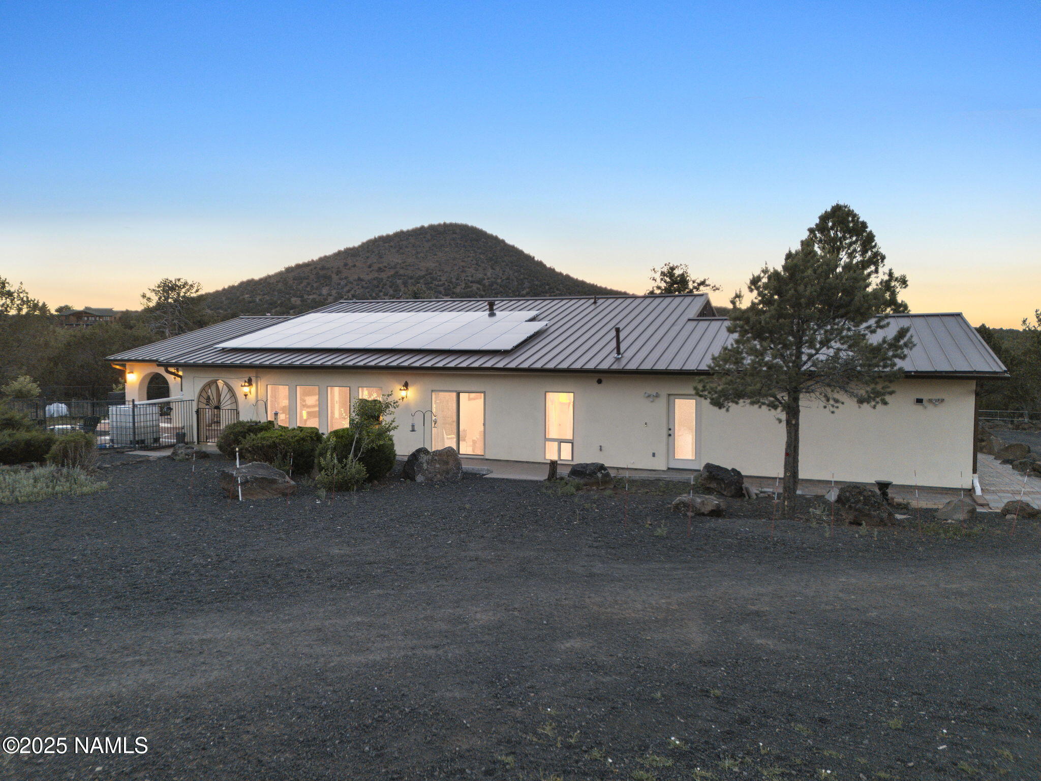 Williams, Arizona, 86046, United States, 3 Bedrooms Bedrooms, ,4 BathroomsBathrooms,Residential,Active,1871833