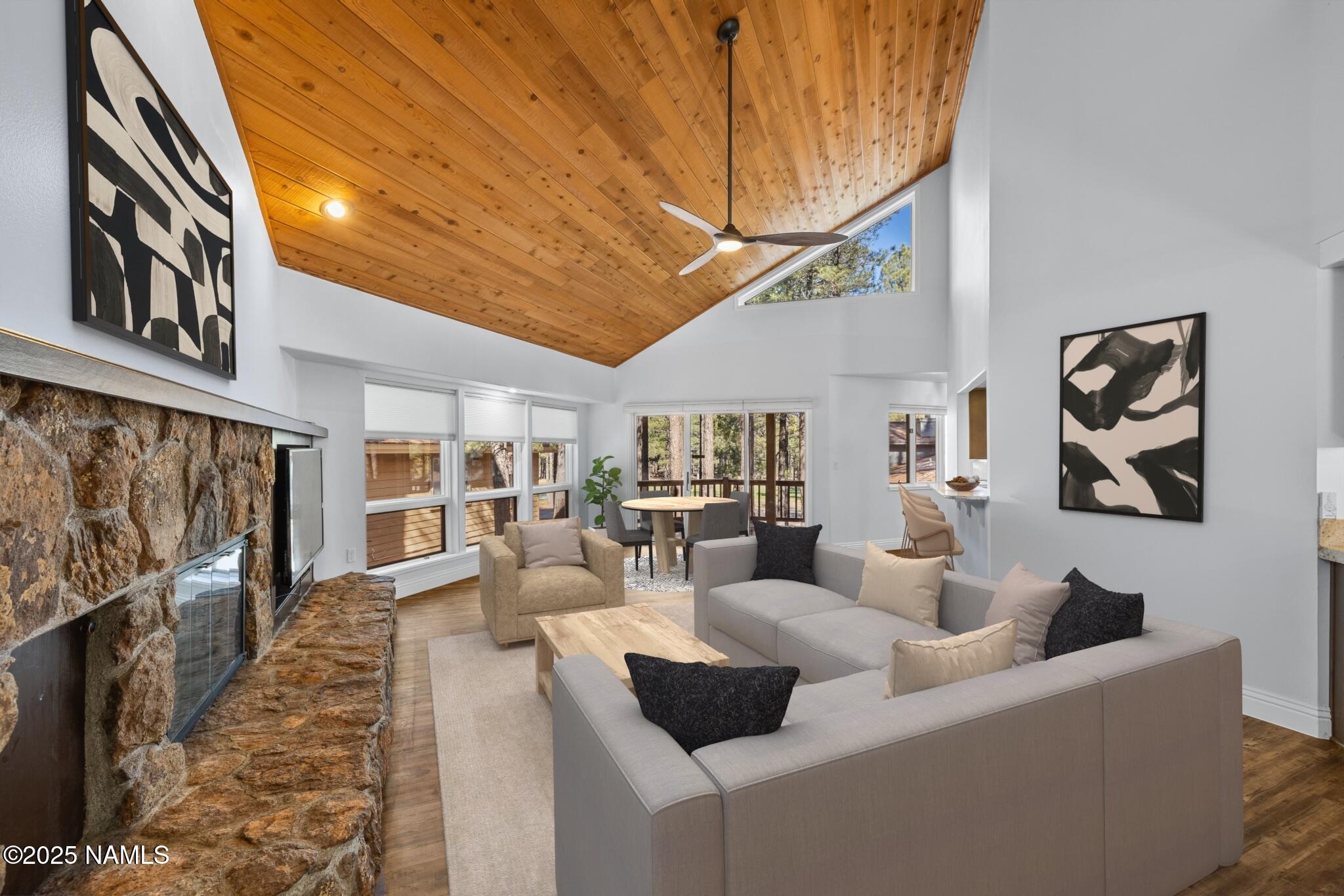 Flagstaff, Arizona, 86005, United States, 4 Bedrooms Bedrooms, ,4 BathroomsBathrooms,Residential,Active,1999173