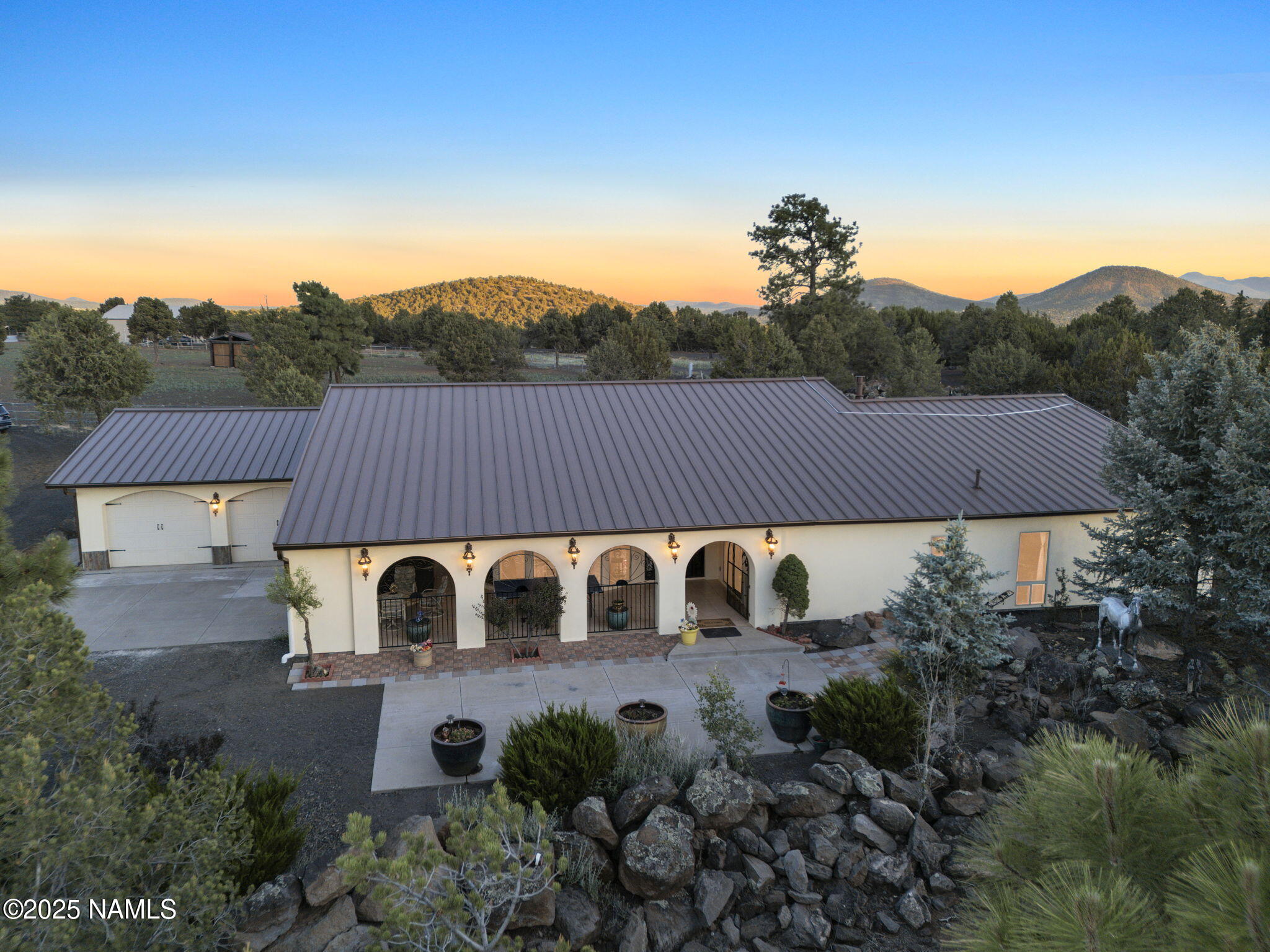 Williams, Arizona, 86046, United States, 3 Bedrooms Bedrooms, ,4 BathroomsBathrooms,Residential,Active,1871833