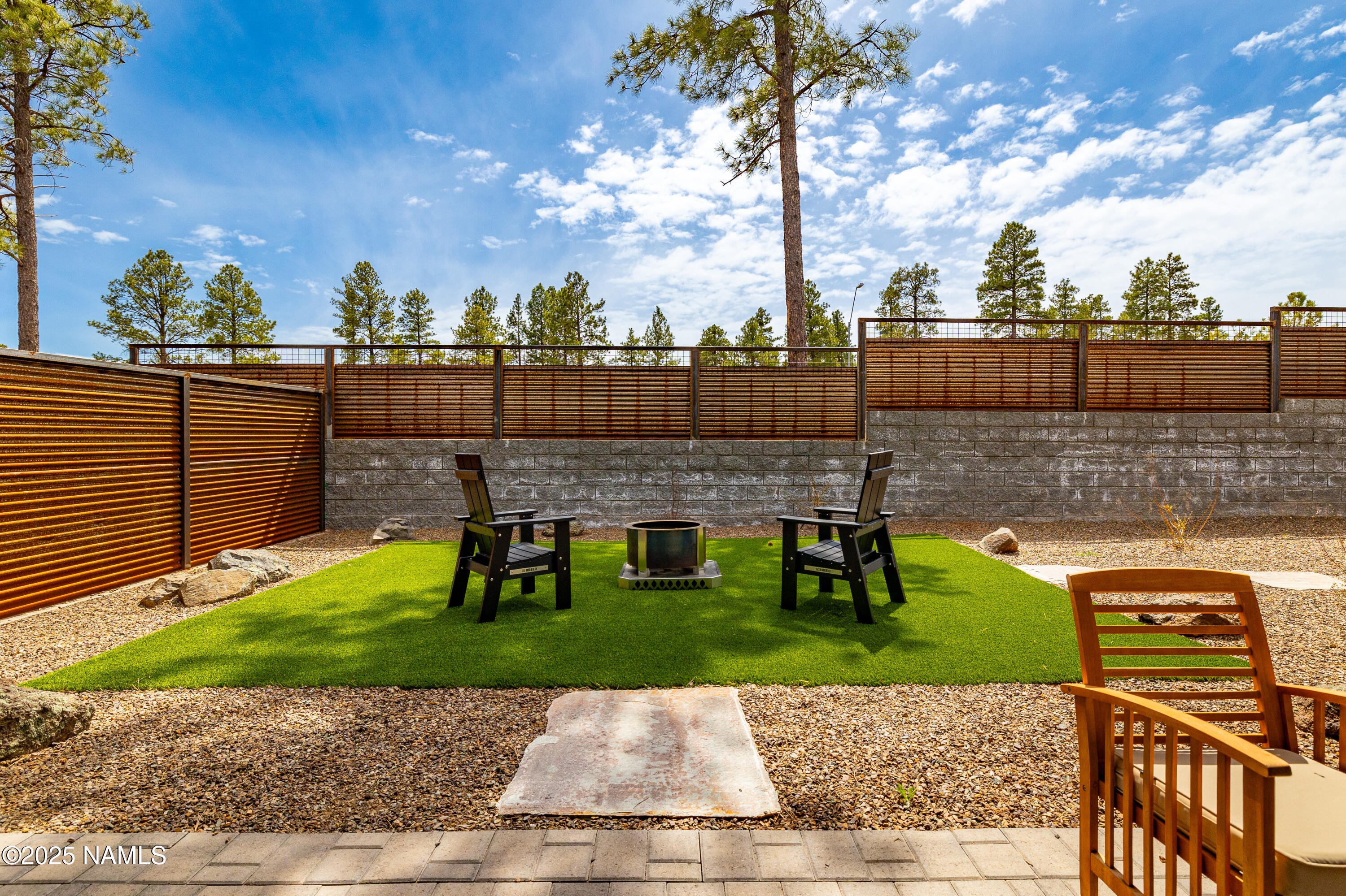 Flagstaff, Arizona, 86005, United States, 5 Bedrooms Bedrooms, ,4 BathroomsBathrooms,Residential,Active,1959522