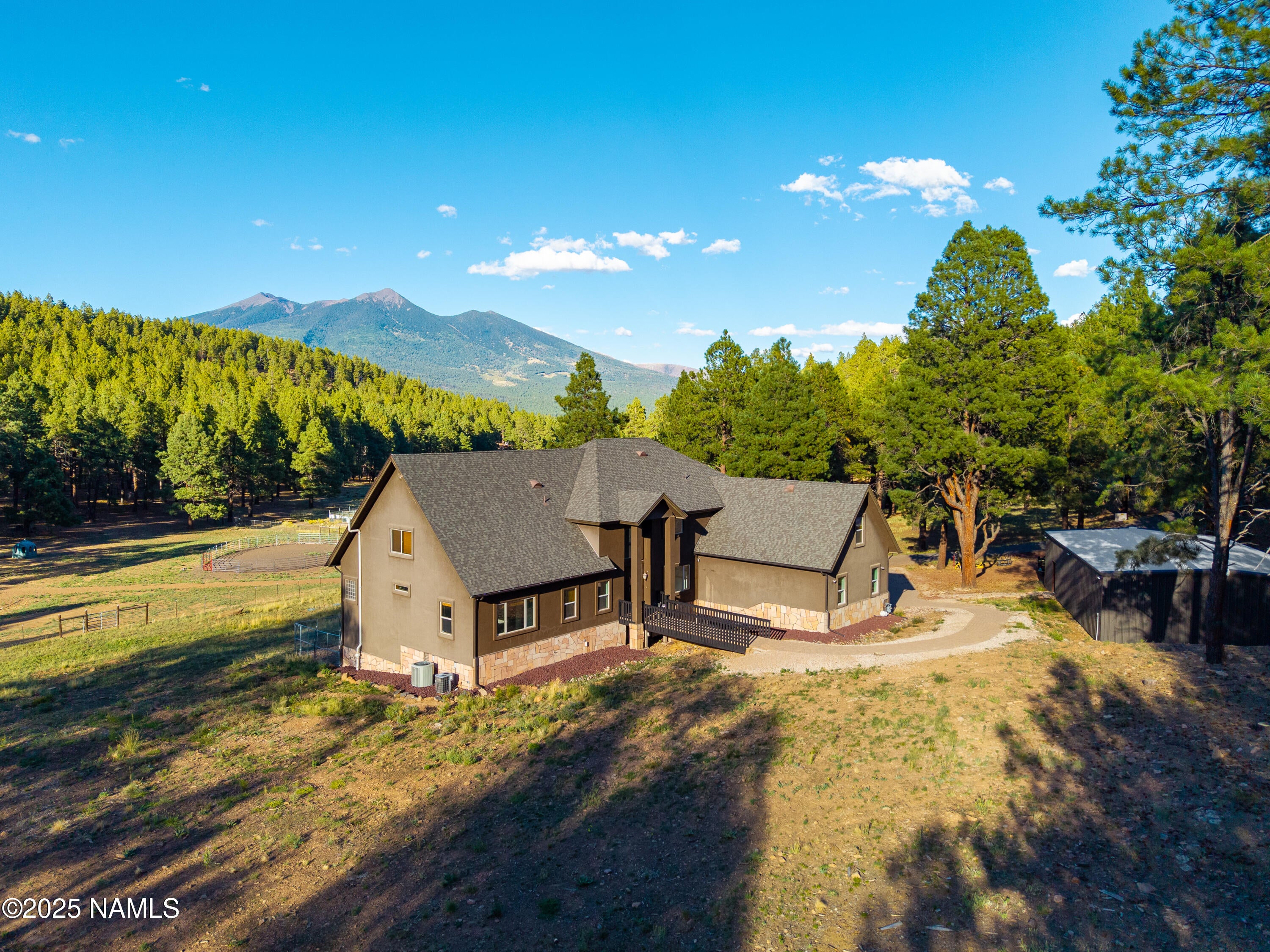 Flagstaff, Arizona, 86001, United States, 5 Bedrooms Bedrooms, ,5 BathroomsBathrooms,Residential,Active,1945089