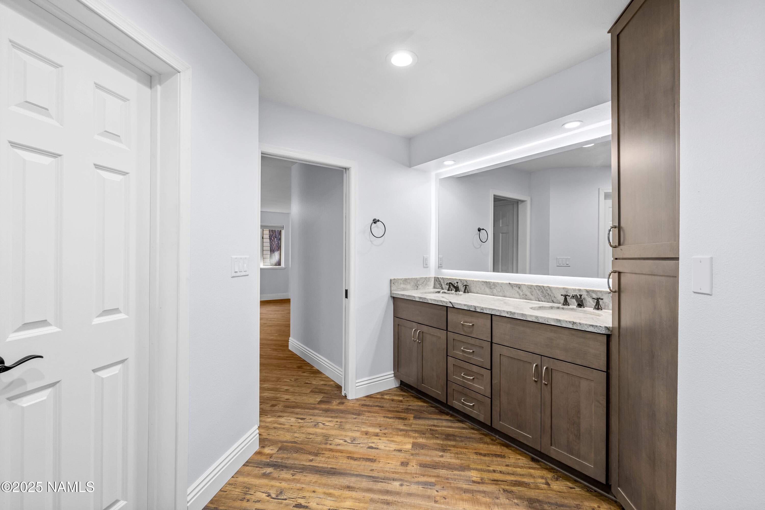 Flagstaff, Arizona, 86005, United States, 4 Bedrooms Bedrooms, ,4 BathroomsBathrooms,Residential,Active,1999173