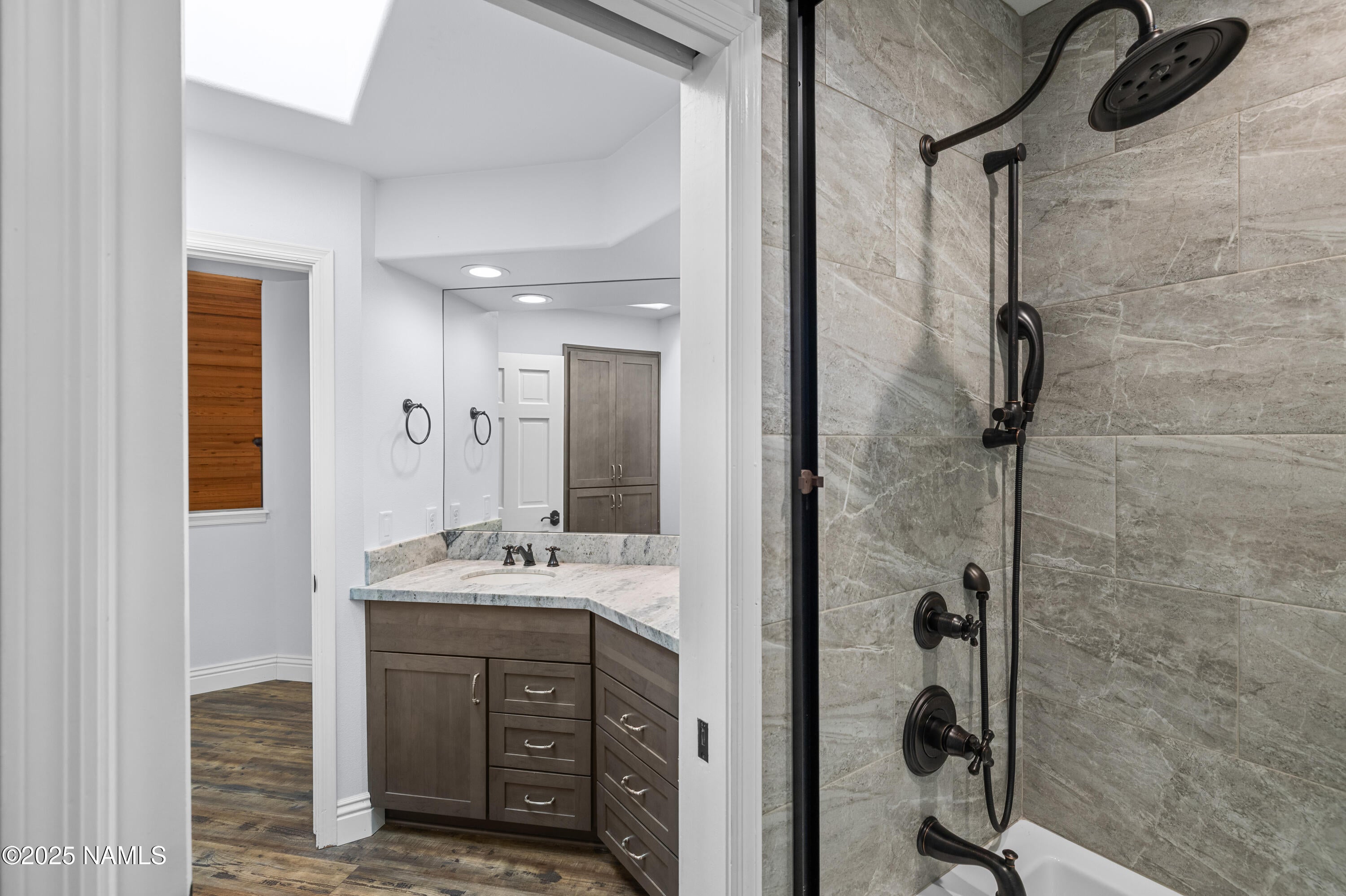 Flagstaff, Arizona, 86005, United States, 4 Bedrooms Bedrooms, ,4 BathroomsBathrooms,Residential,Active,1999173