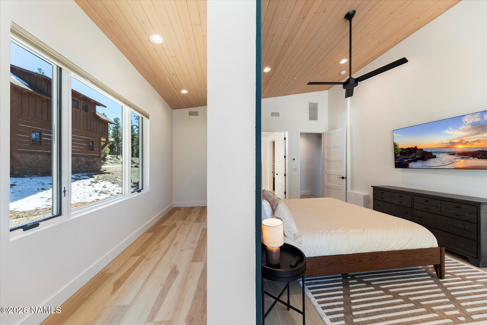 Flagstaff, Arizona, 86005, United States, 4 Bedrooms Bedrooms, ,4 BathroomsBathrooms,Residential,Active,2006845