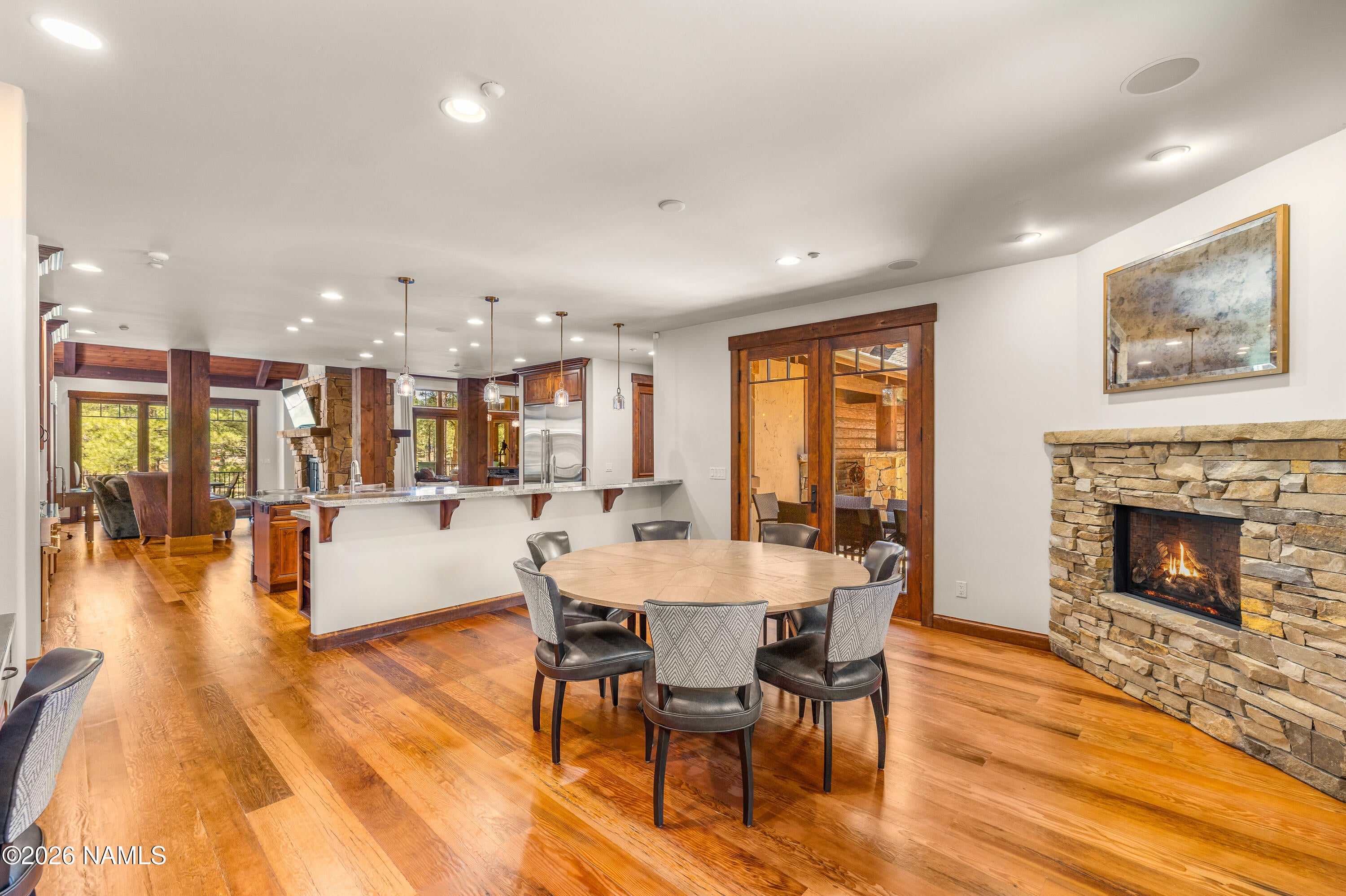 Flagstaff, Arizona, 86005, United States, 5 Bedrooms Bedrooms, ,6 BathroomsBathrooms,Residential,Active,2042667