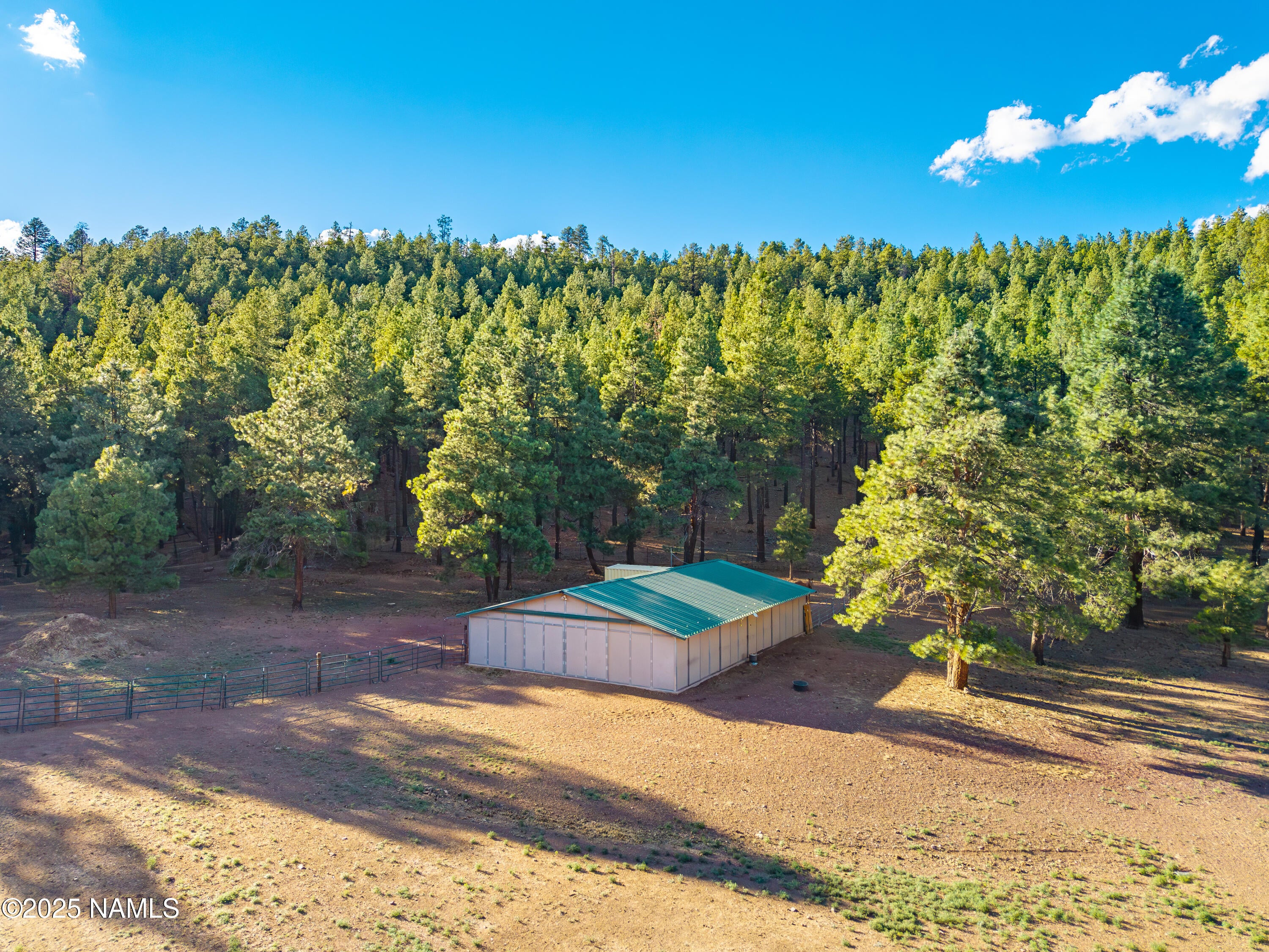 Flagstaff, Arizona, 86001, United States, 5 Bedrooms Bedrooms, ,5 BathroomsBathrooms,Residential,Active,1945089