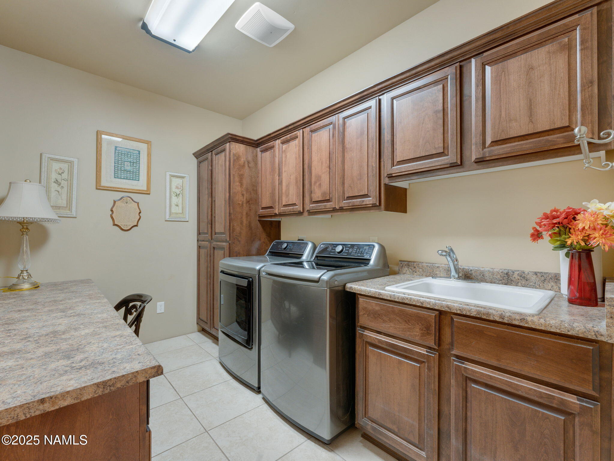 Williams, Arizona, 86046, United States, 3 Bedrooms Bedrooms, ,4 BathroomsBathrooms,Residential,Active,1871833