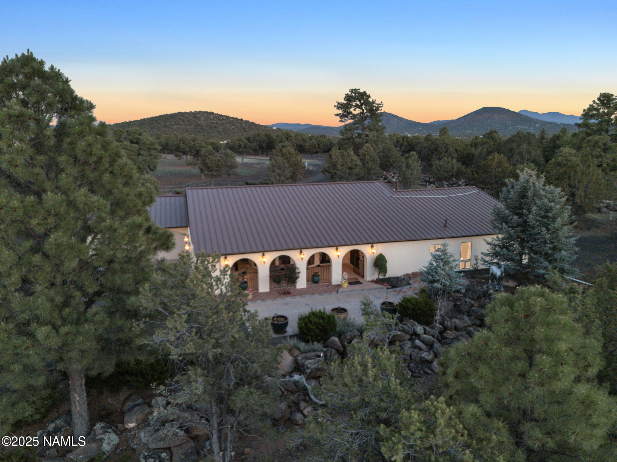 Williams, Arizona, 86046, United States, 3 Bedrooms Bedrooms, ,4 BathroomsBathrooms,Residential,Active,1871833