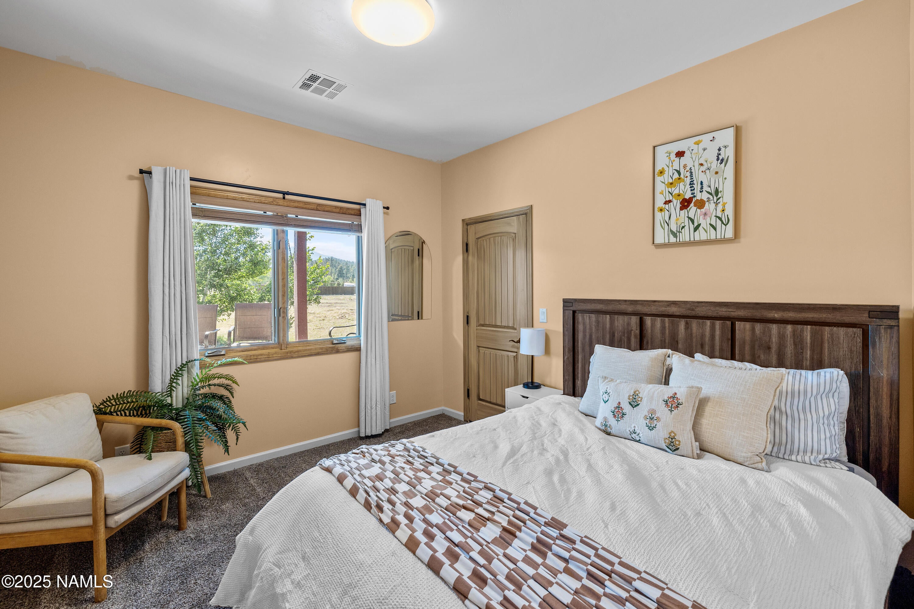 Flagstaff, Arizona, 86004, United States, 4 Bedrooms Bedrooms, ,3 BathroomsBathrooms,Residential,Active,1868120