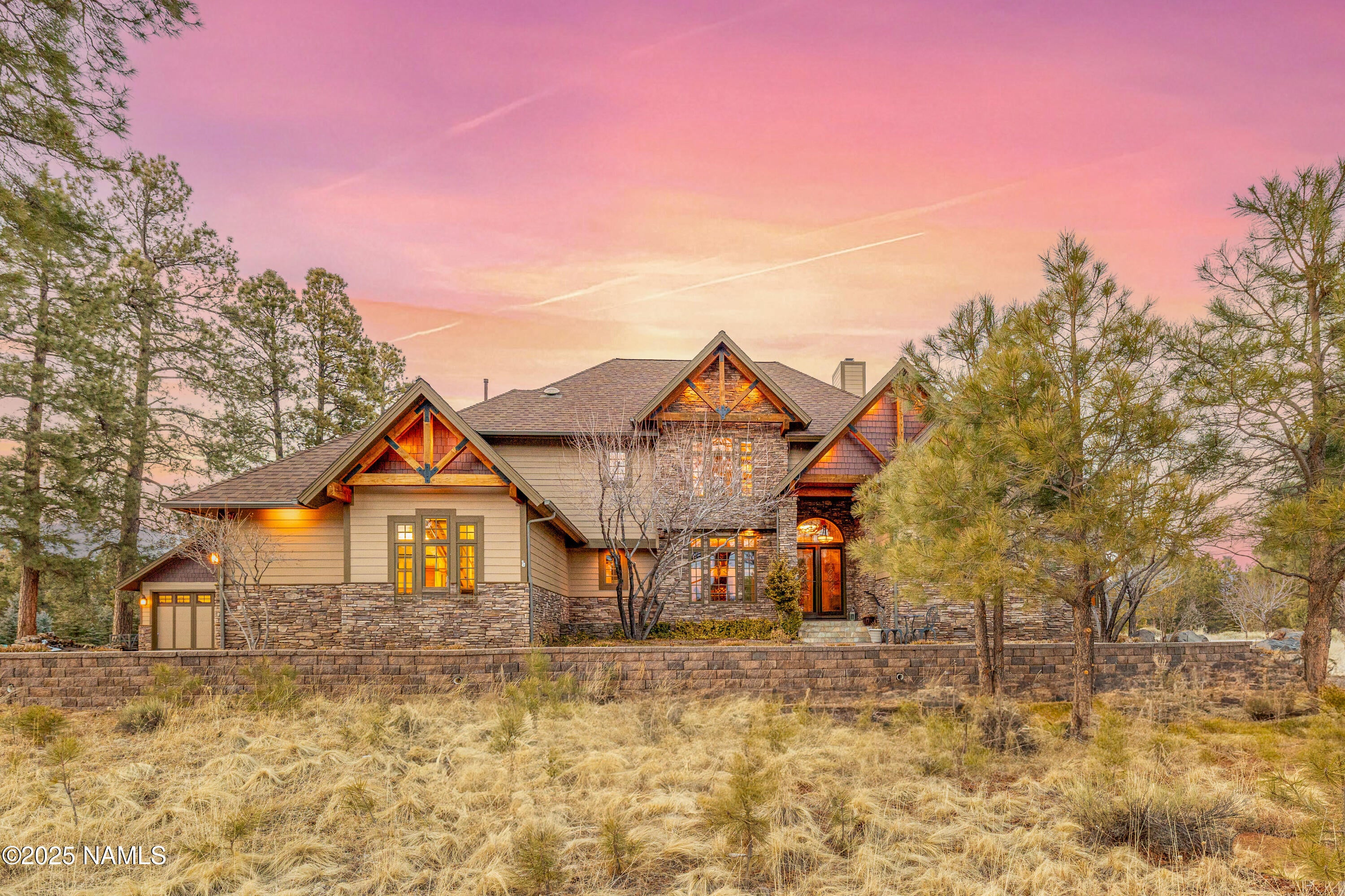 Flagstaff, Arizona, 86005, United States, ,5 BathroomsBathrooms,Residential,Active,1756410