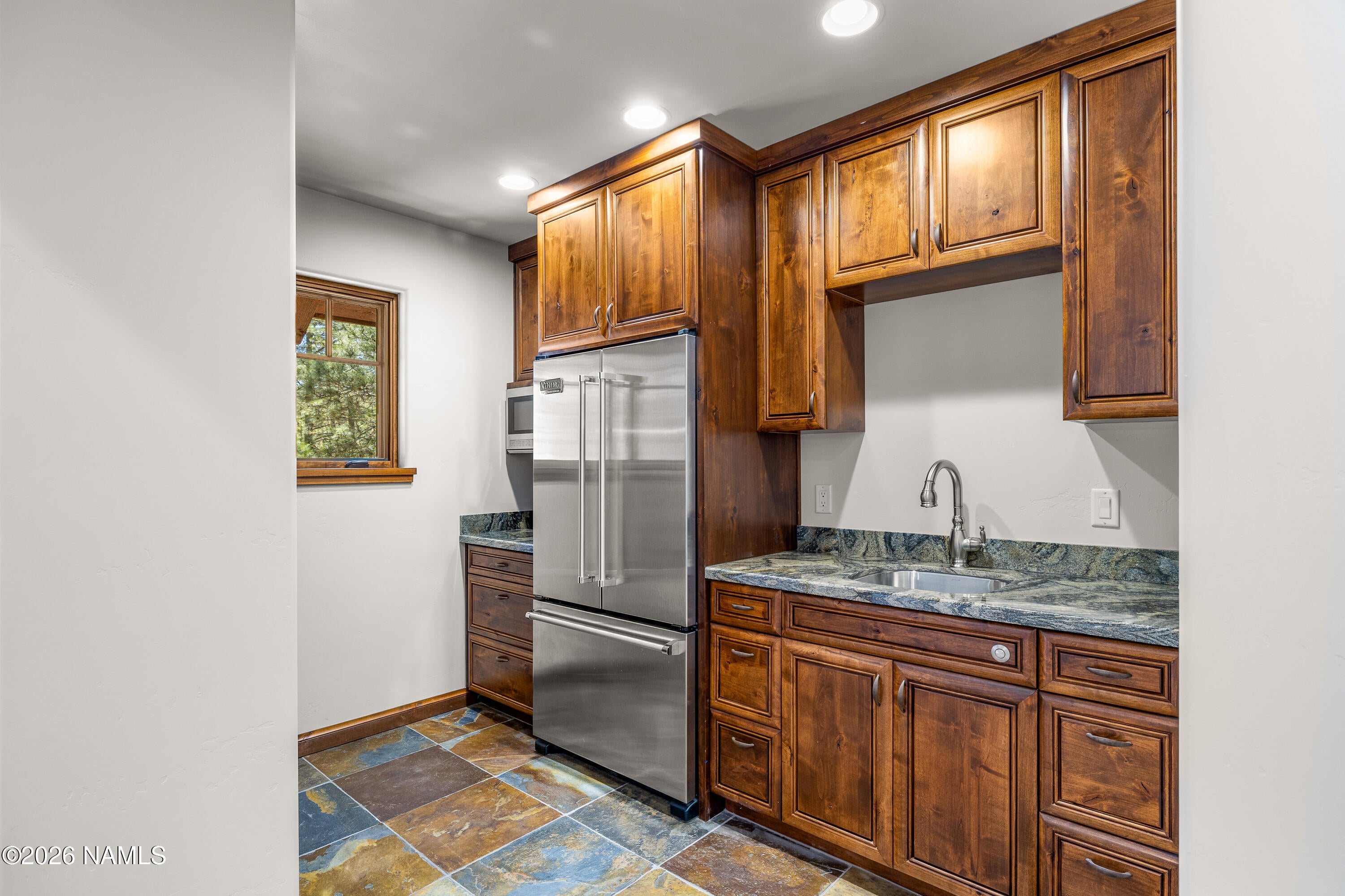 Flagstaff, Arizona, 86005, United States, 5 Bedrooms Bedrooms, ,6 BathroomsBathrooms,Residential,Active,2042667