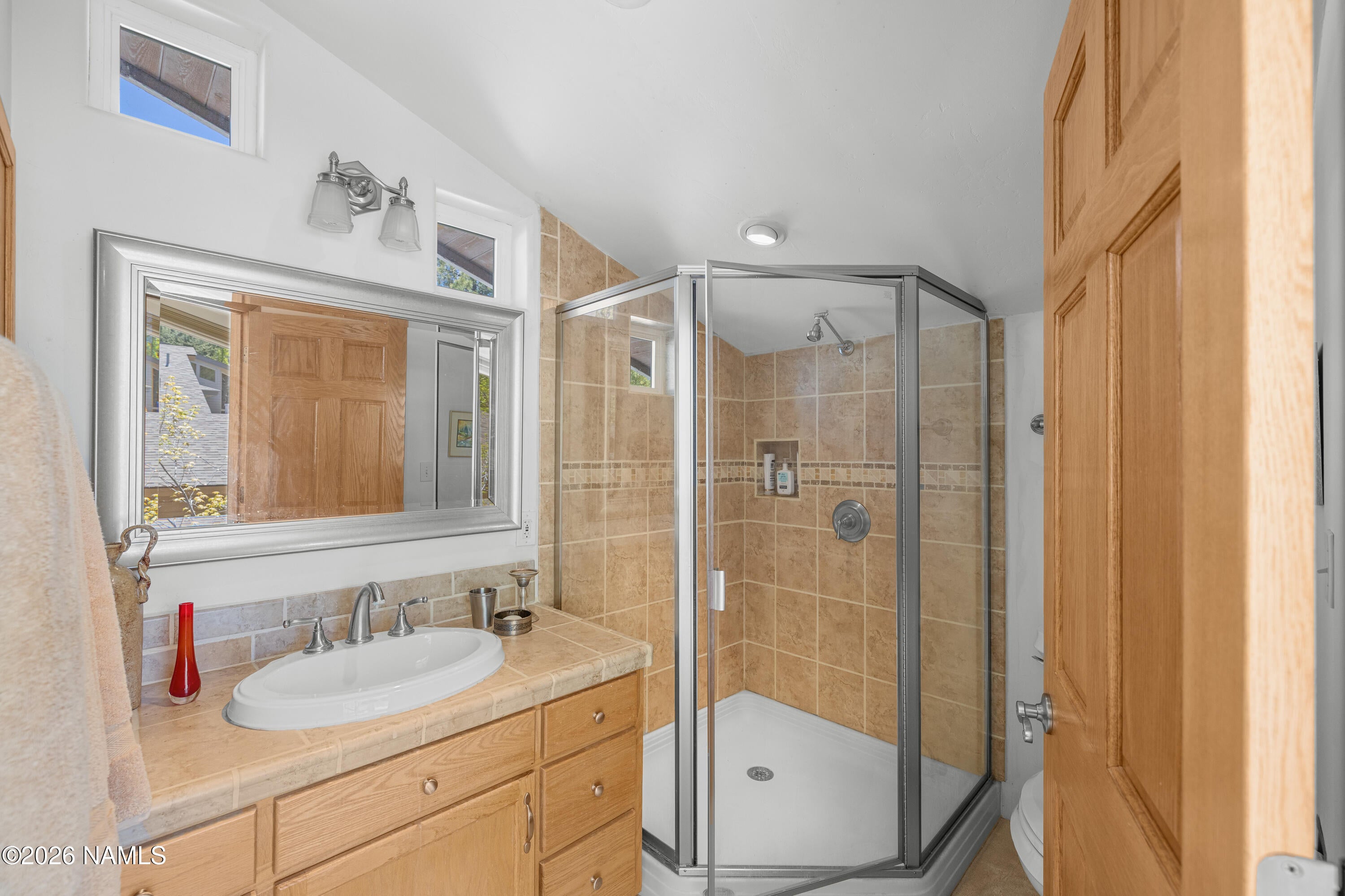 Flagstaff, Arizona, 86004, United States, 3 Bedrooms Bedrooms, ,3 BathroomsBathrooms,Residential,Active,2045391