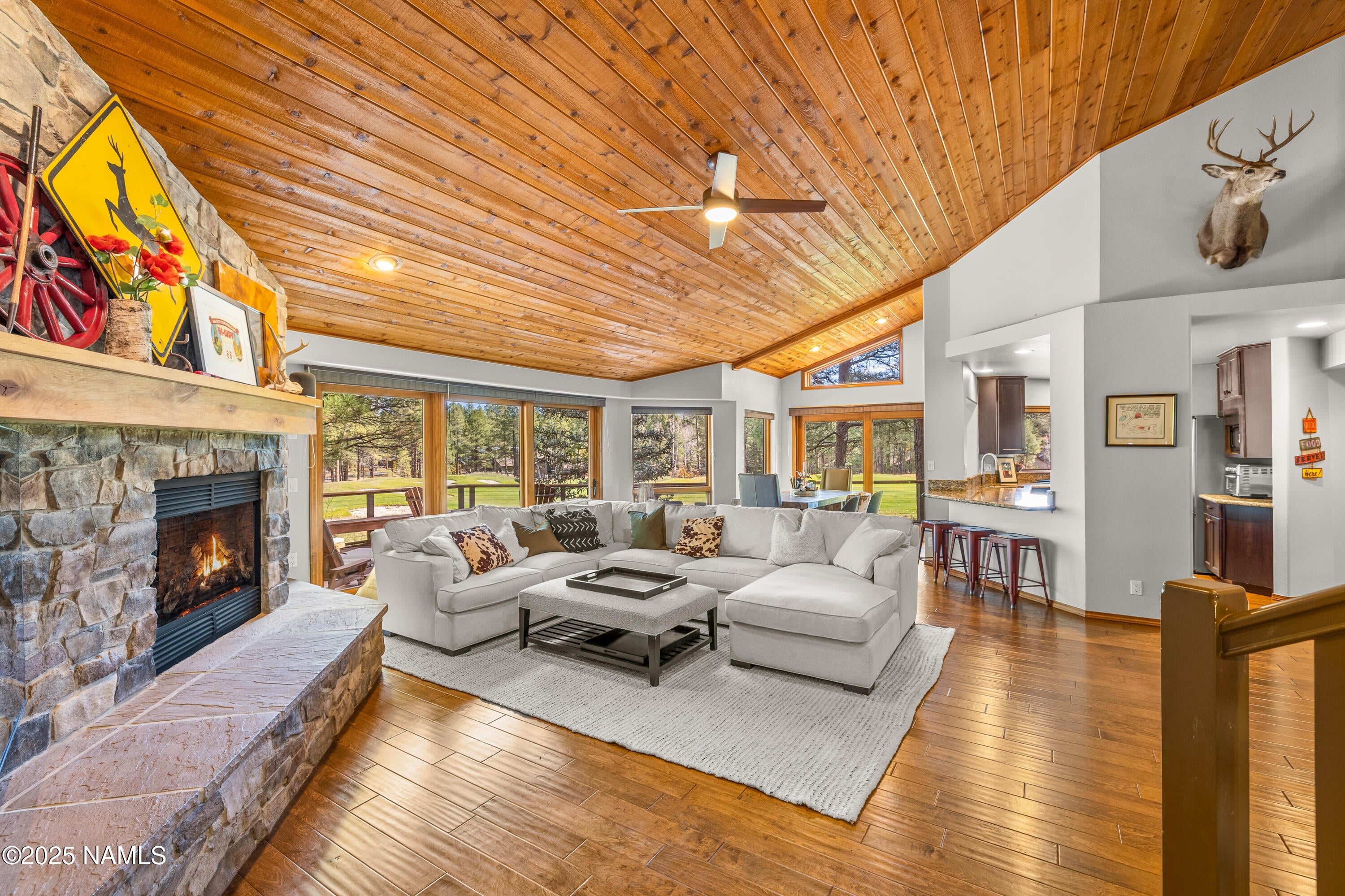 Flagstaff, Arizona, 86005, United States, 4 Bedrooms Bedrooms, ,4 BathroomsBathrooms,Residential,Active,1995263