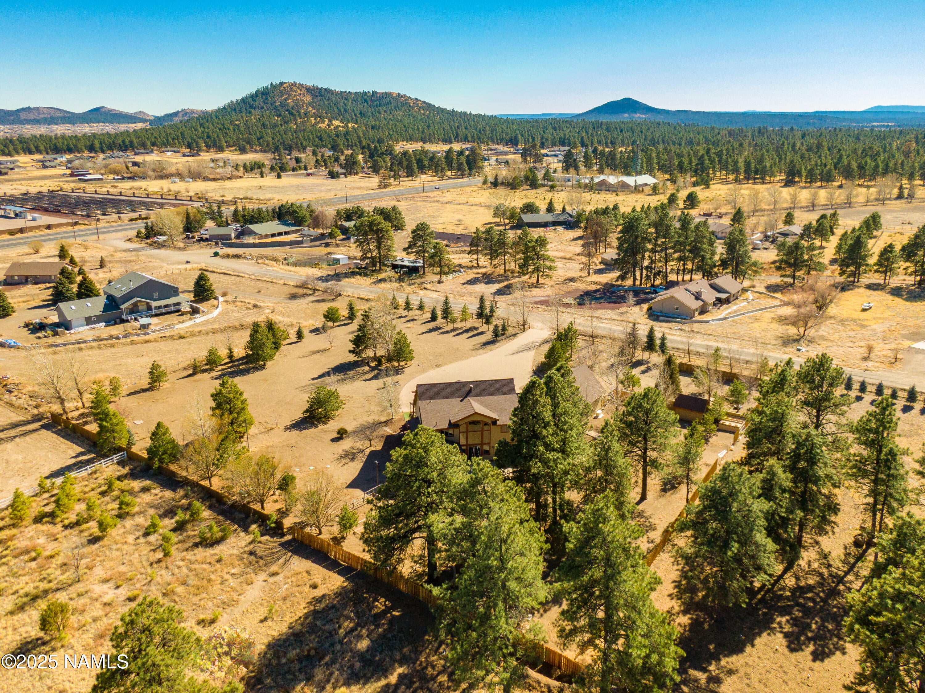 Flagstaff, Arizona, 86004, United States, 5 Bedrooms Bedrooms, ,5 BathroomsBathrooms,Residential,Active,1922539