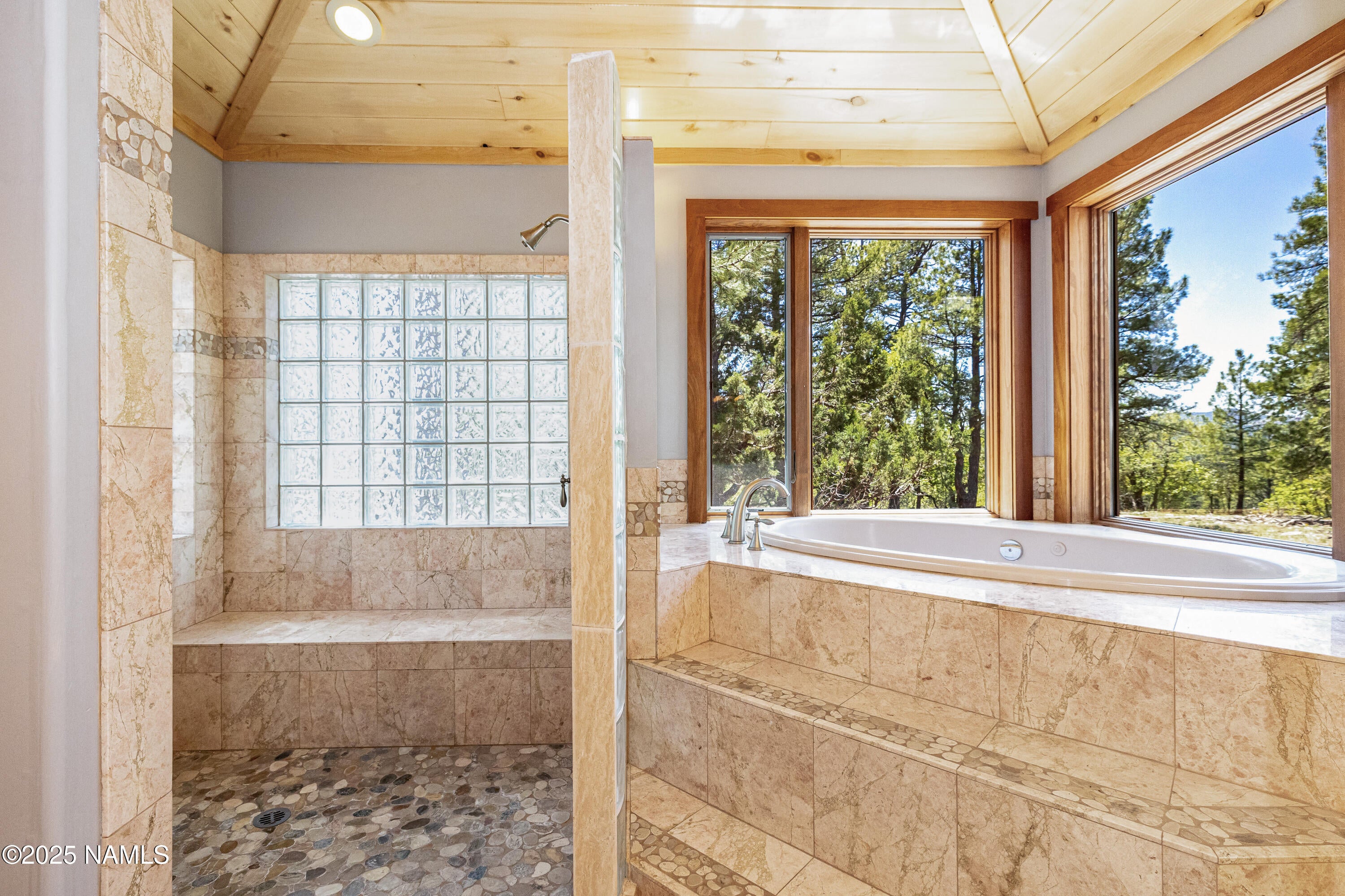 Flagstaff, Arizona, 86001, United States, 3 Bedrooms Bedrooms, ,4 BathroomsBathrooms,Residential,Active,1988717